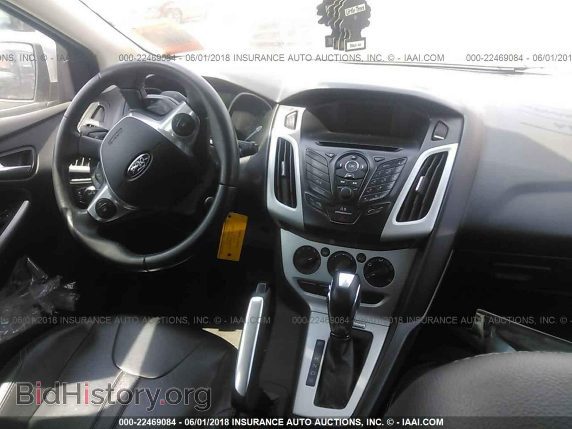 2013 Ford Focus - VIN: 1FADP3K27DL132440 - Photo 5