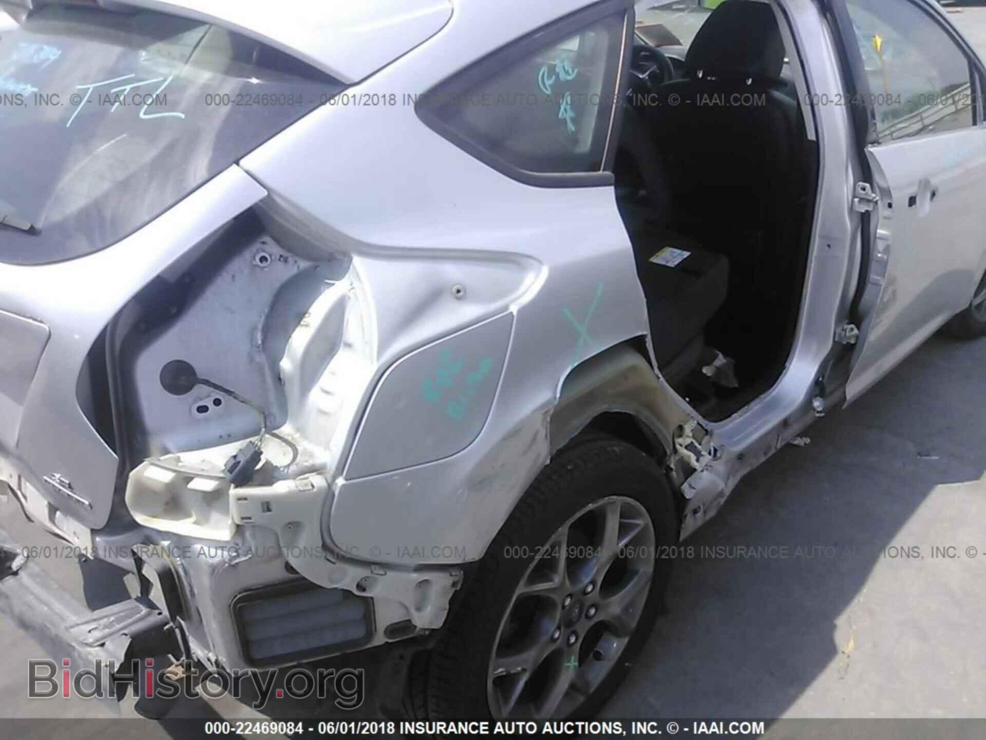 2013 Ford Focus - VIN: 1FADP3K27DL132440 - Photo 6