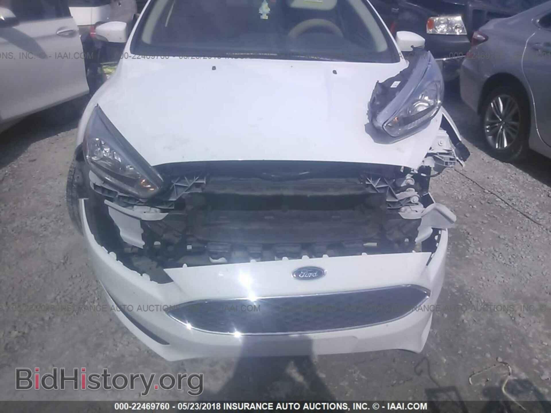 2016 Ford Focus - VIN: 1FADP3F20GL270013 - Photo 6