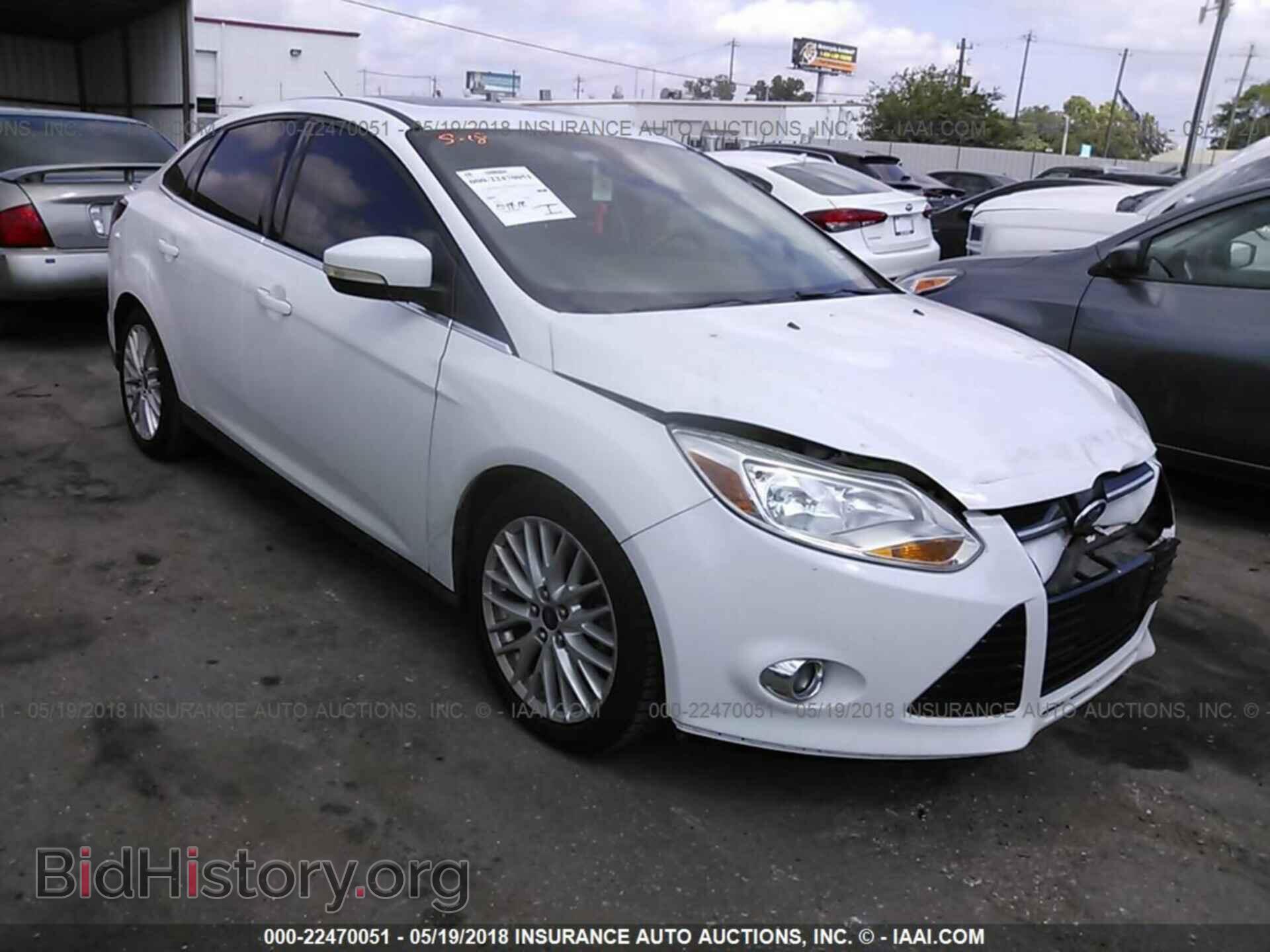 Photo 1FAHP3H27CL324660 - Ford Focus 2012