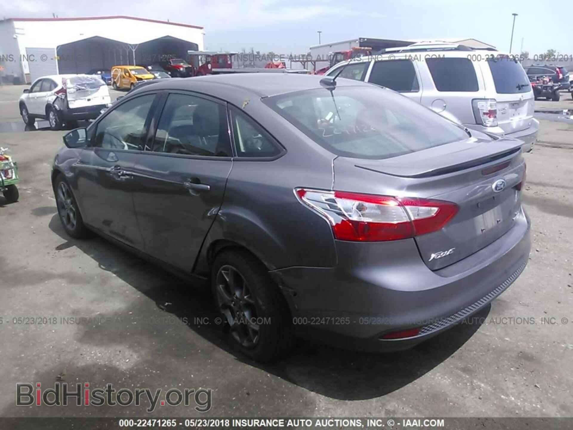 2013 Ford Focus - VIN: 1FADP3F27DL276340 - Photo 3