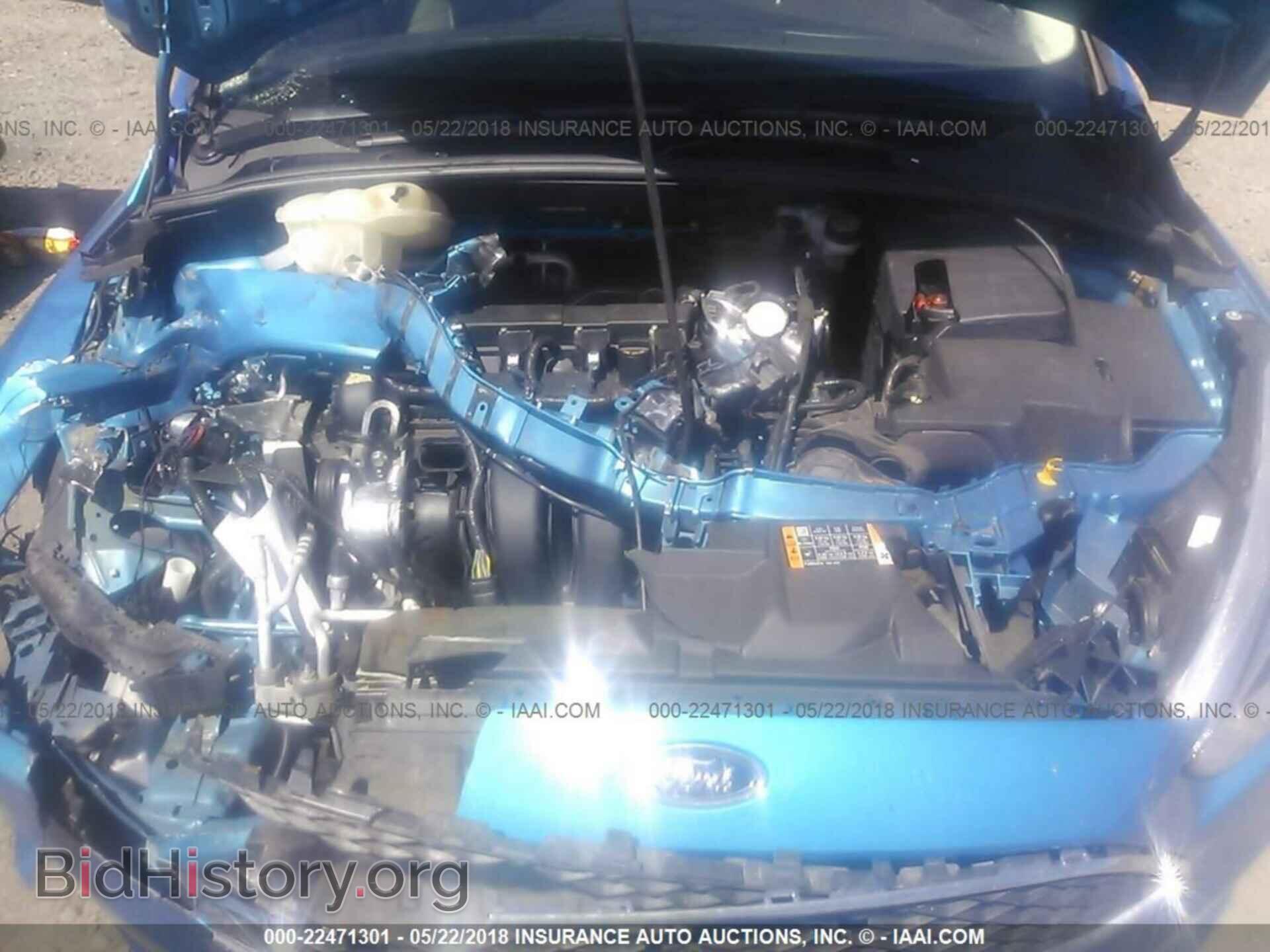 2016 Ford Focus - VIN: 1FADP3F25GL336958 - Photo 10
