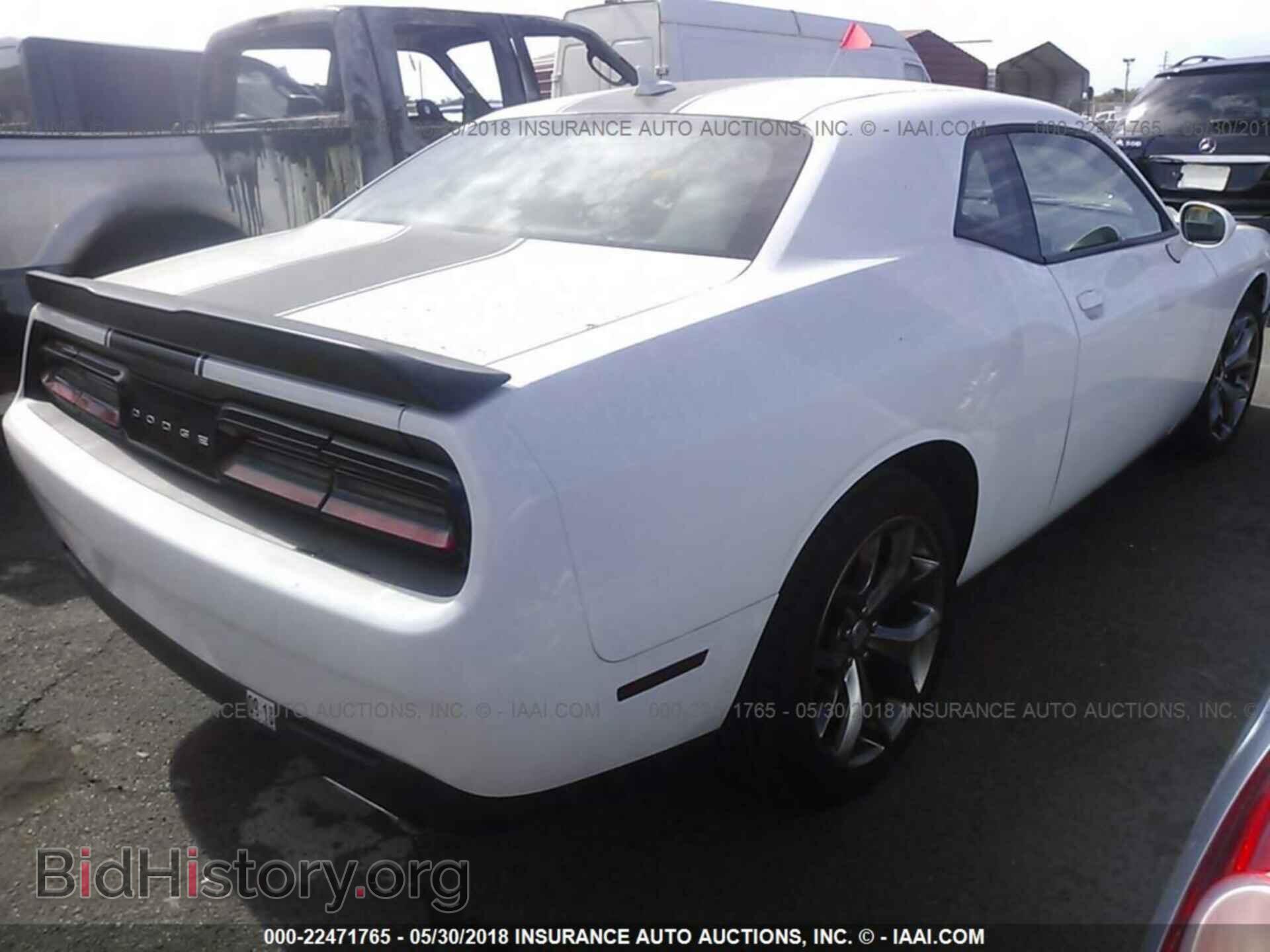 2016 Dodge Challenger - VIN: 2C3CDZAGXGH336282 - Photo 4