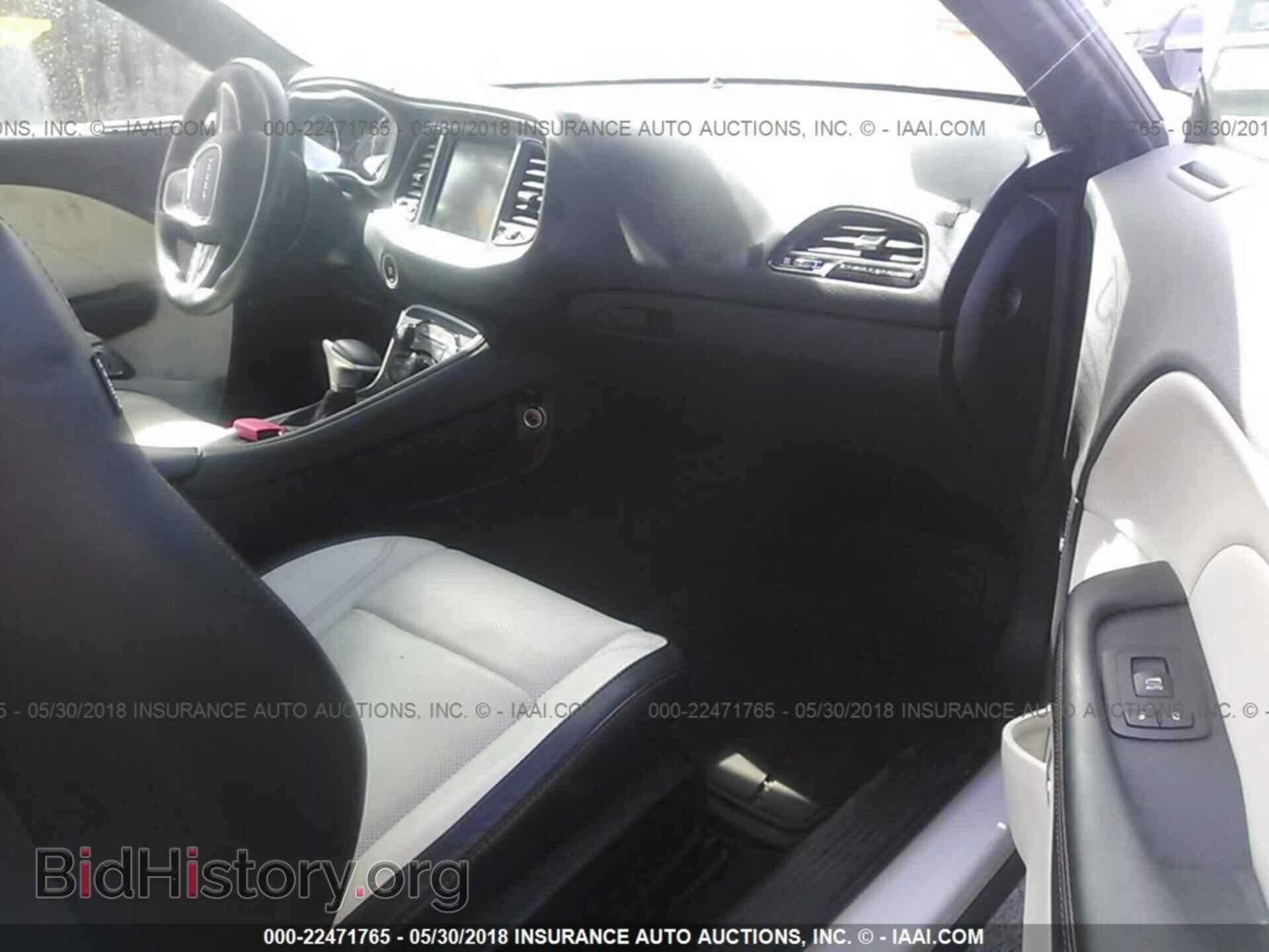 2016 Dodge Challenger - VIN: 2C3CDZAGXGH336282 - Photo 5