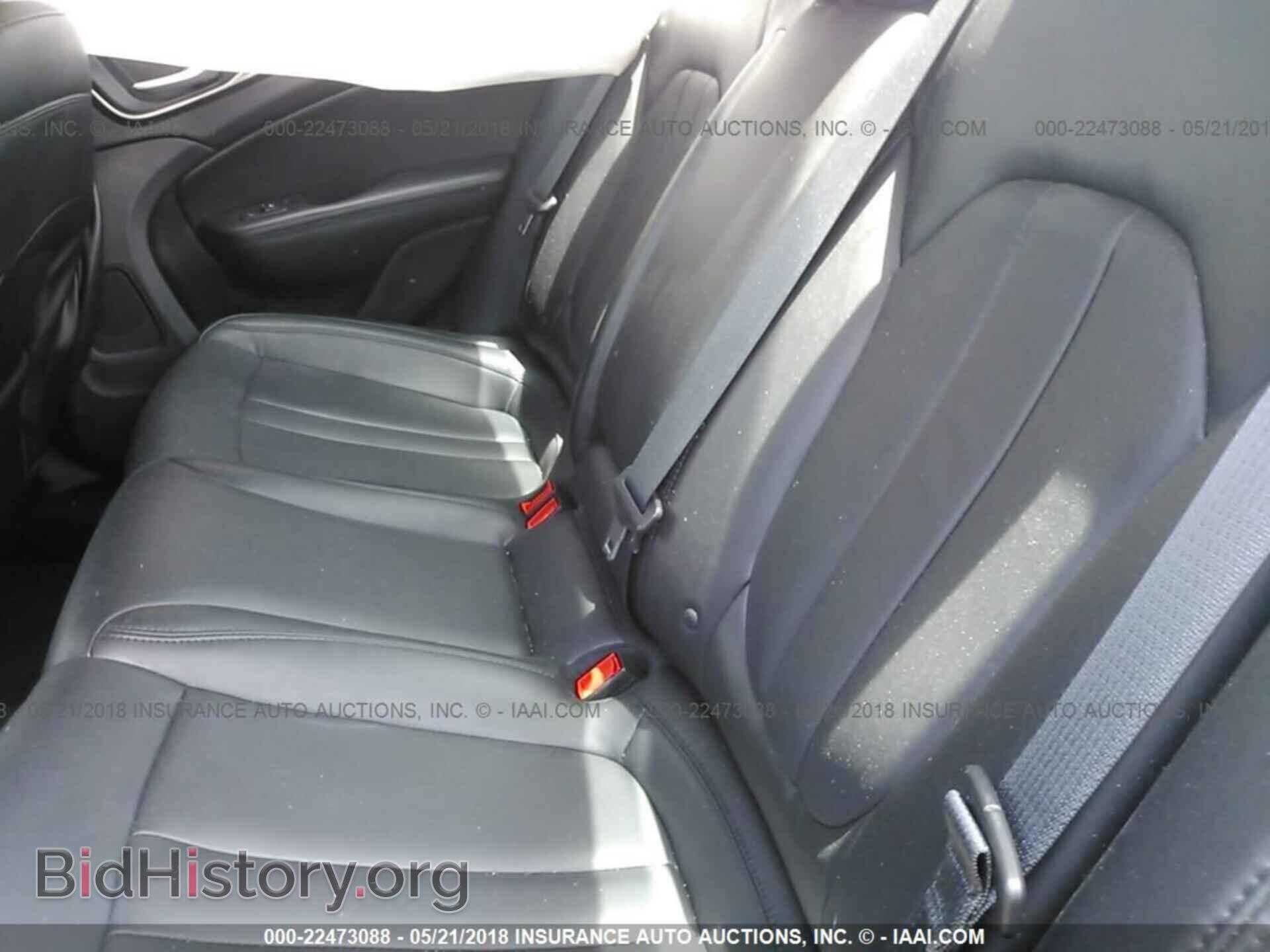 2015 Chrysler 200 - VIN: 1C3CCCCG3FN583050 - Фото 8