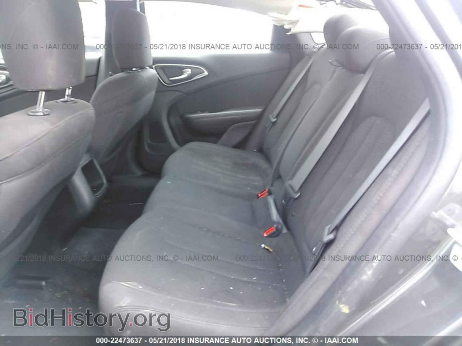 2016 Chrysler 200 - VIN: 1C3CCCAB6GN104354 - Photo 8