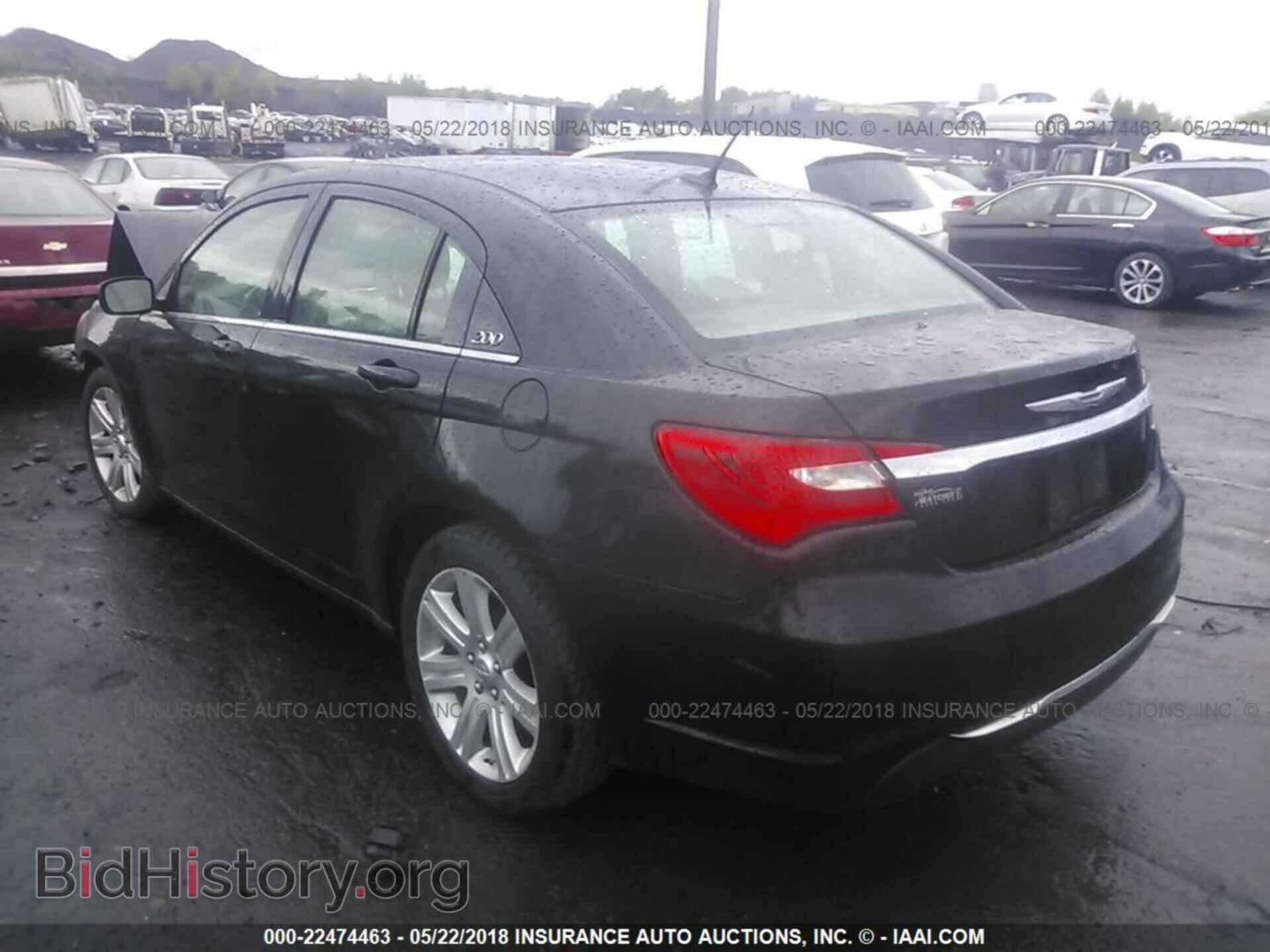 2013 Chrysler 200 - VIN: 1C3CCBAB6DN669385 - Photo 3