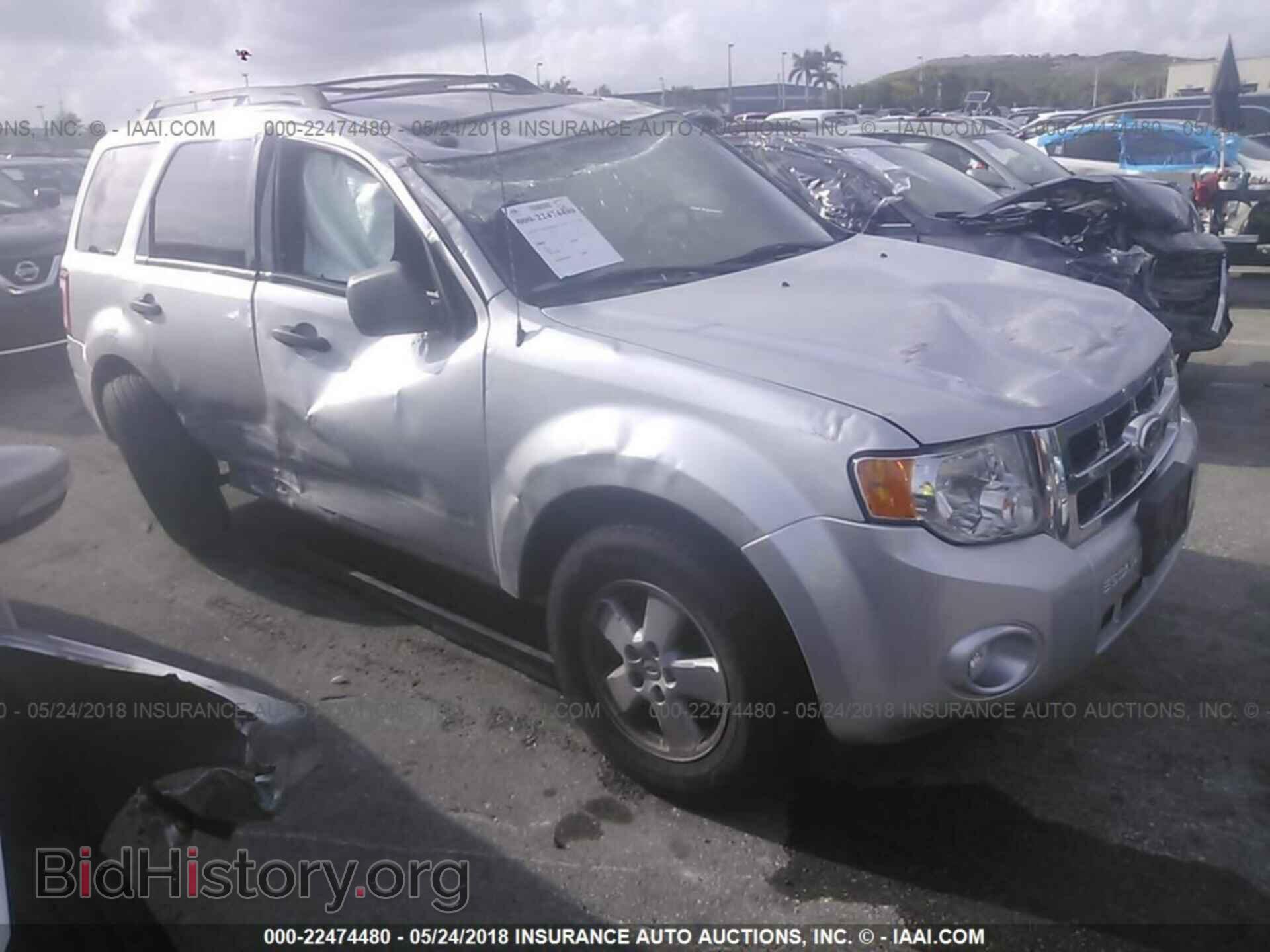 Photo 1FMCU0D71CKA96928 - Ford Escape 2012