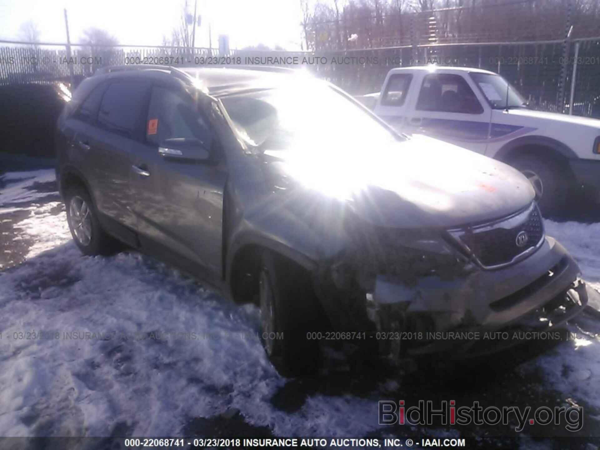 Photo 5XYKTDA73EG457664 - KIA SORENTO 2014