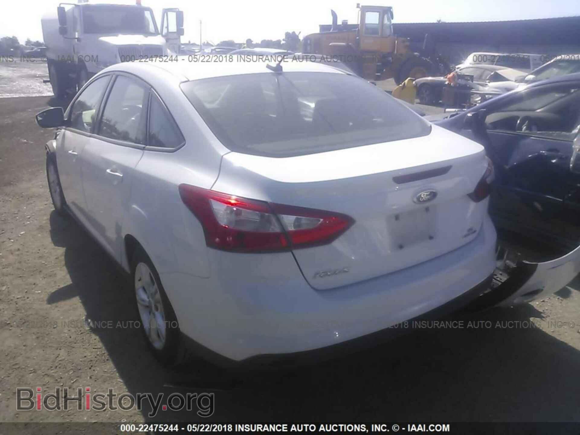 2013 Ford Focus - VIN: 1FADP3F25DL285957 - Photo 3