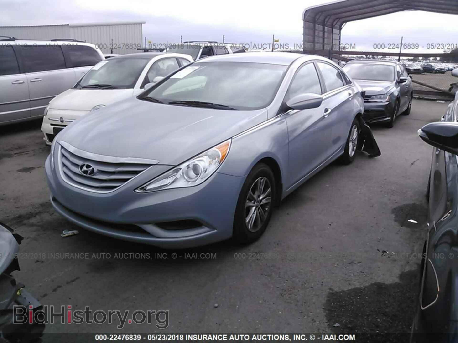 2012 Hyundai Sonata - VIN: 5NPEB4AC1CH419613 - Фото 2