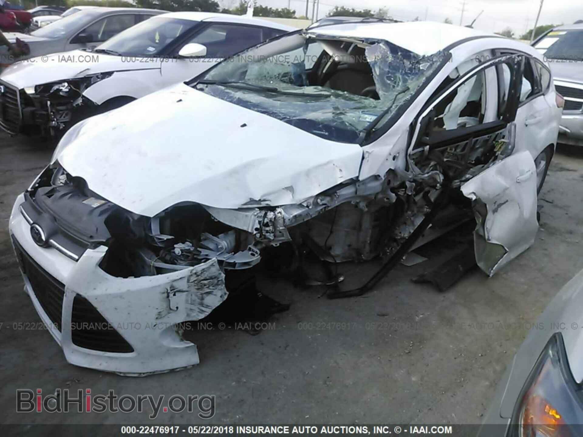 2014 Ford Focus - VIN: 1FADP3K28EL400655 - Фото 2