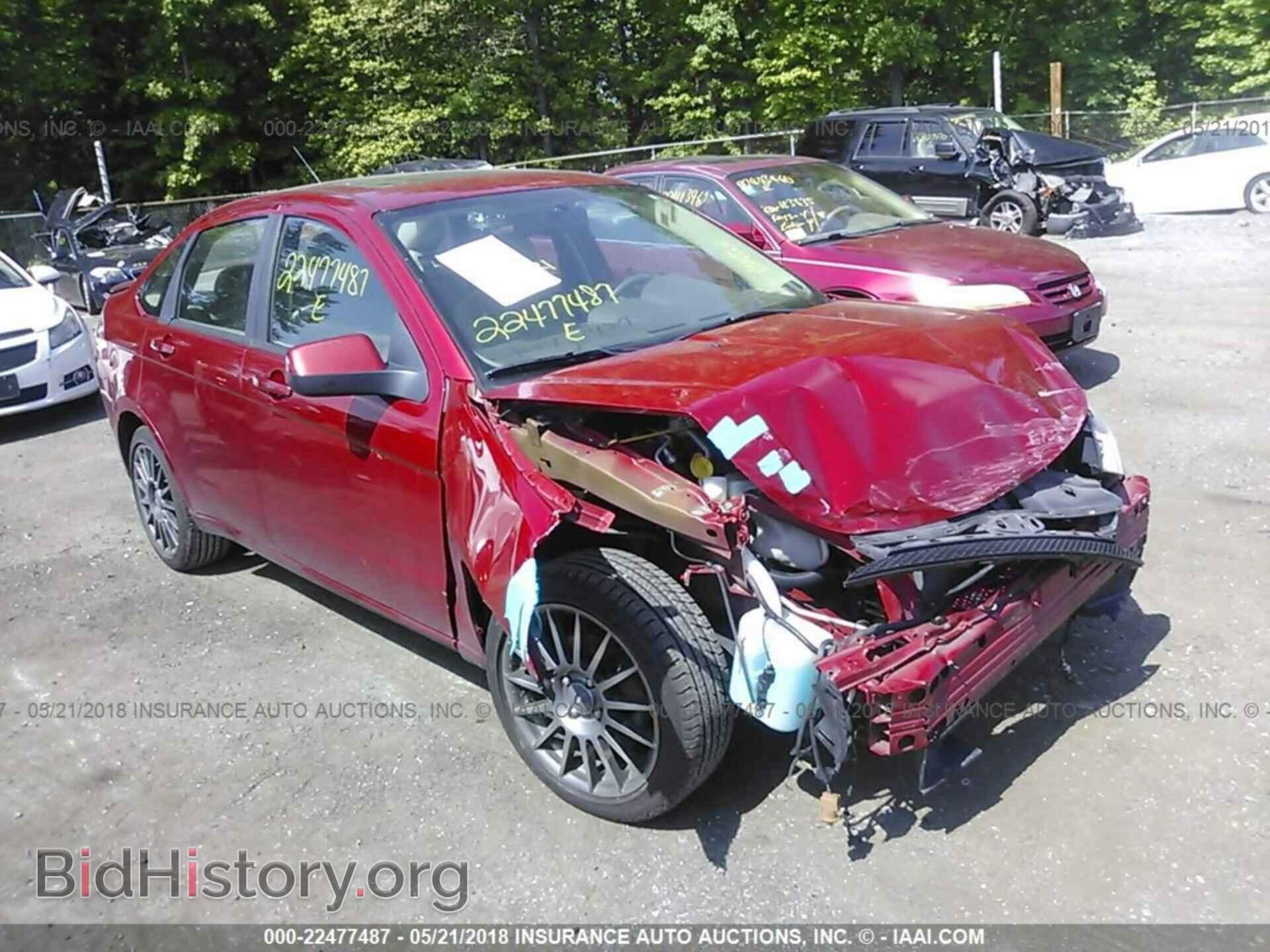Photo 1FAHP3GN1BW100647 - Ford Focus 2011