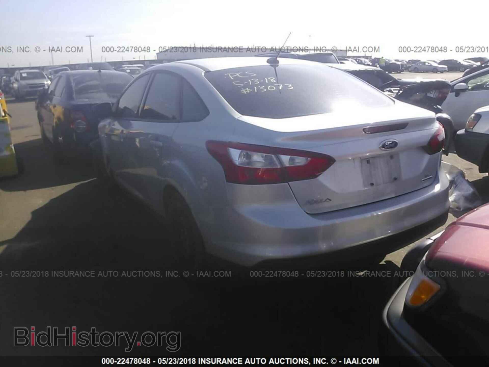 2012 Ford Focus - VIN: 1FAHP3F22CL430145 - Photo 3