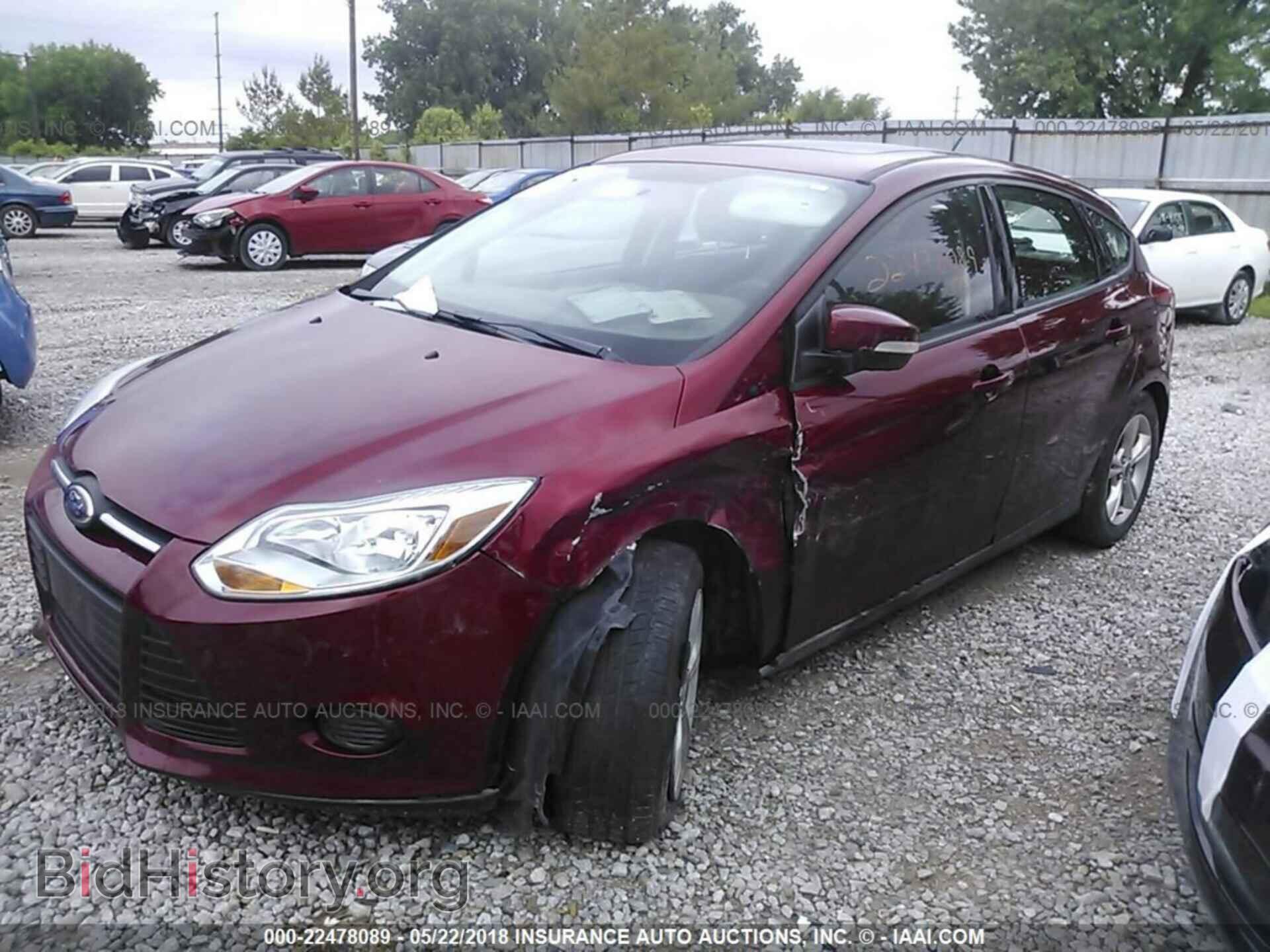 2014 Ford Focus - VIN: 1FADP3K21EL428510 - Фото 2