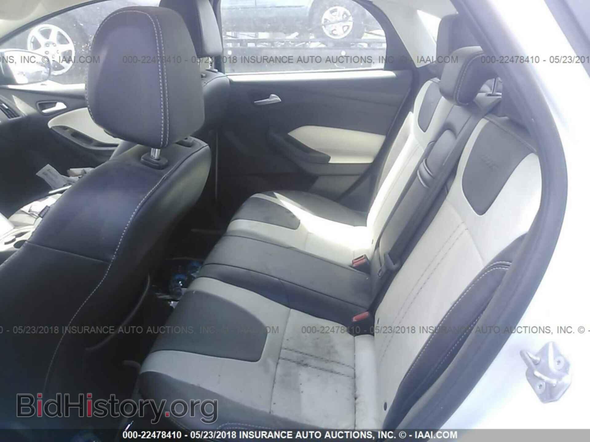 2014 Ford Focus - VIN: 1FADP3F25EL456014 - Photo 8