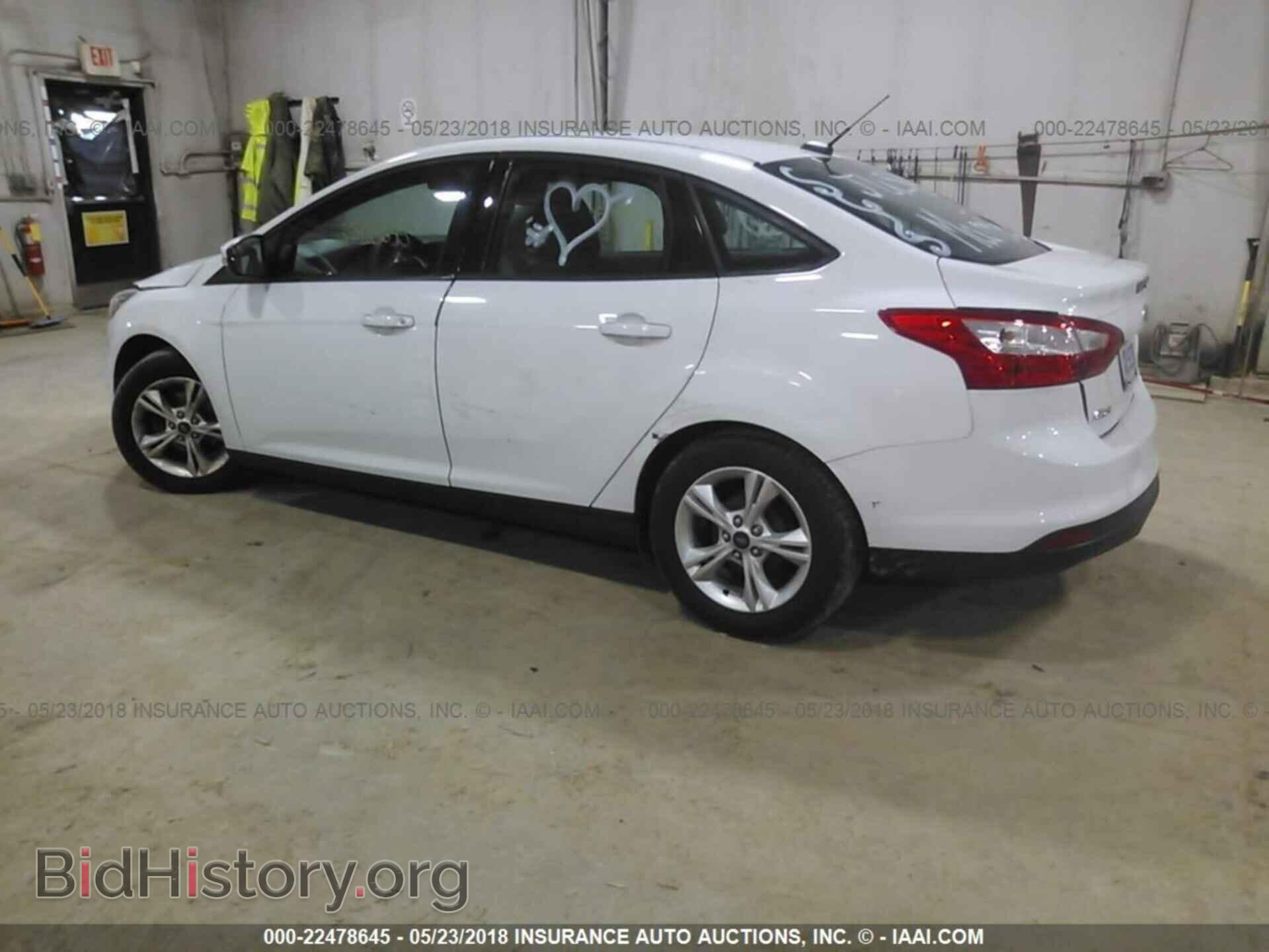 2013 Ford Focus - VIN: 1FADP3F29DL250712 - Photo 3
