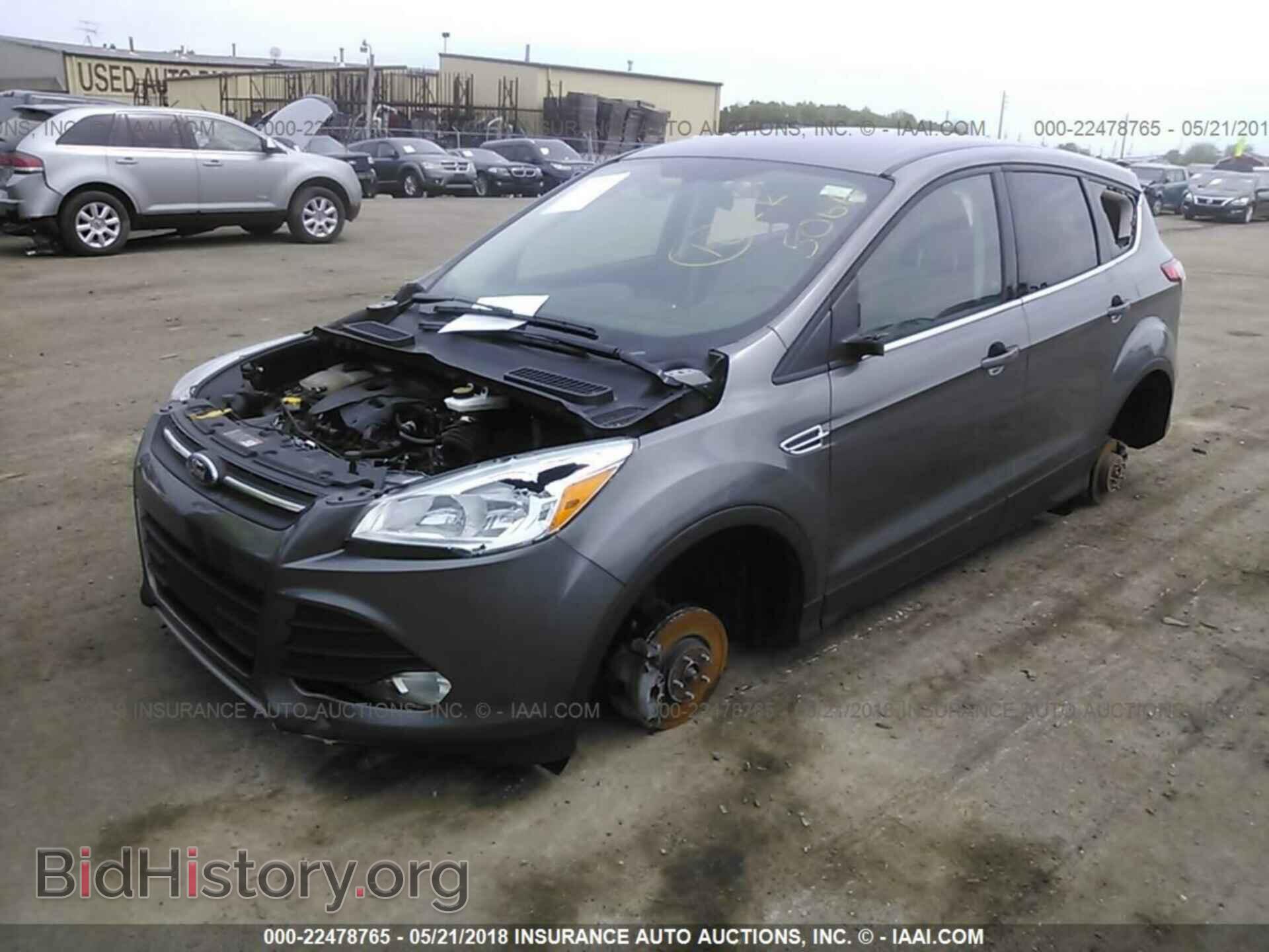 2014 Ford Escape - VIN: 1FMCU9GX2EUC35066 - Photo 2