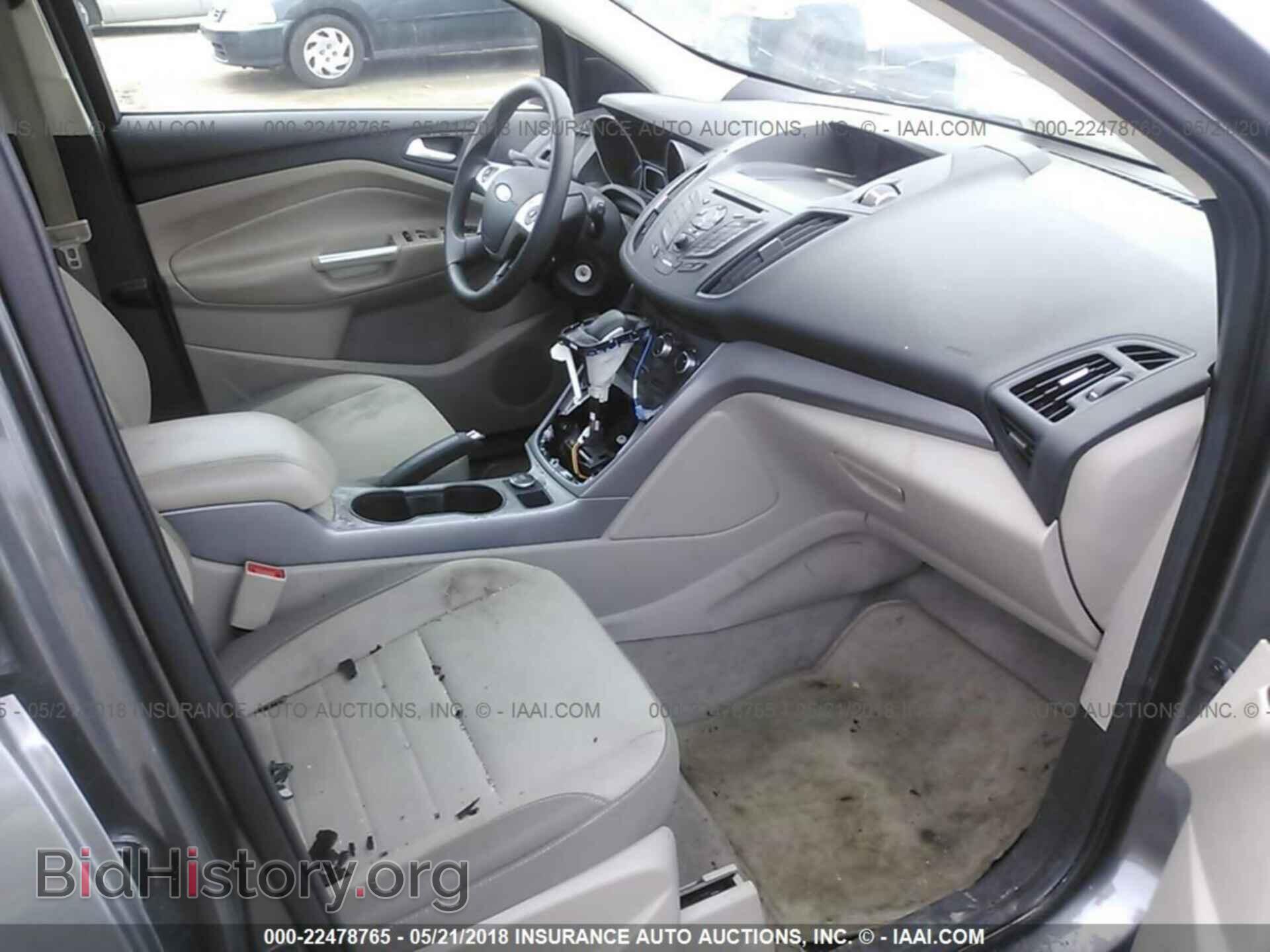 2014 Ford Escape - VIN: 1FMCU9GX2EUC35066 - Photo 5