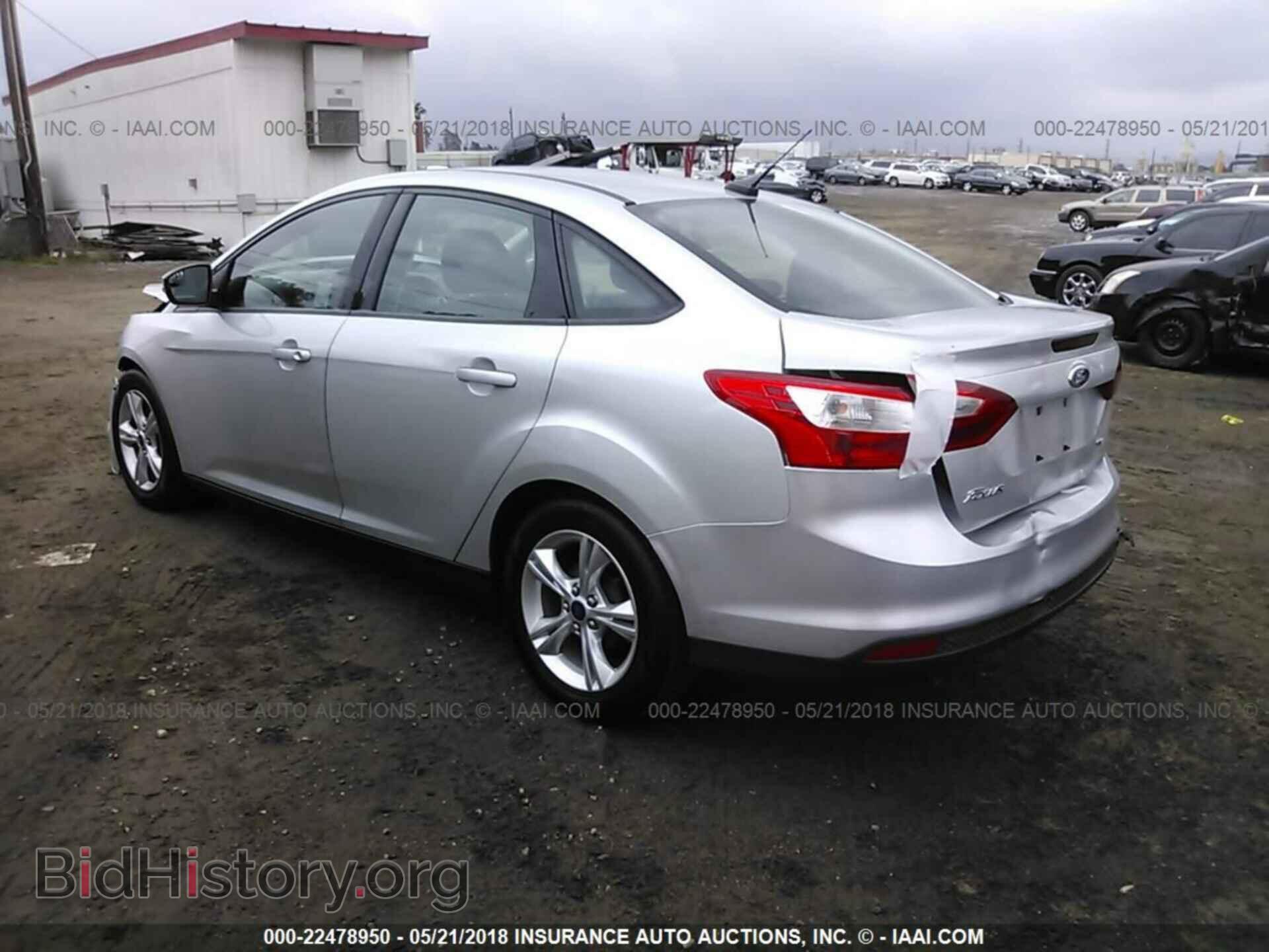 2014 Ford Focus - VIN: 1FADP3F23EL295498 - Фото 3