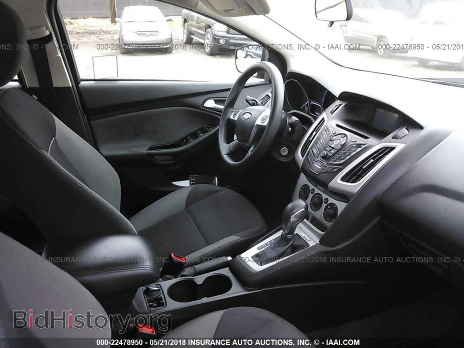 2014 Ford Focus - VIN: 1FADP3F23EL295498 - Фото 5