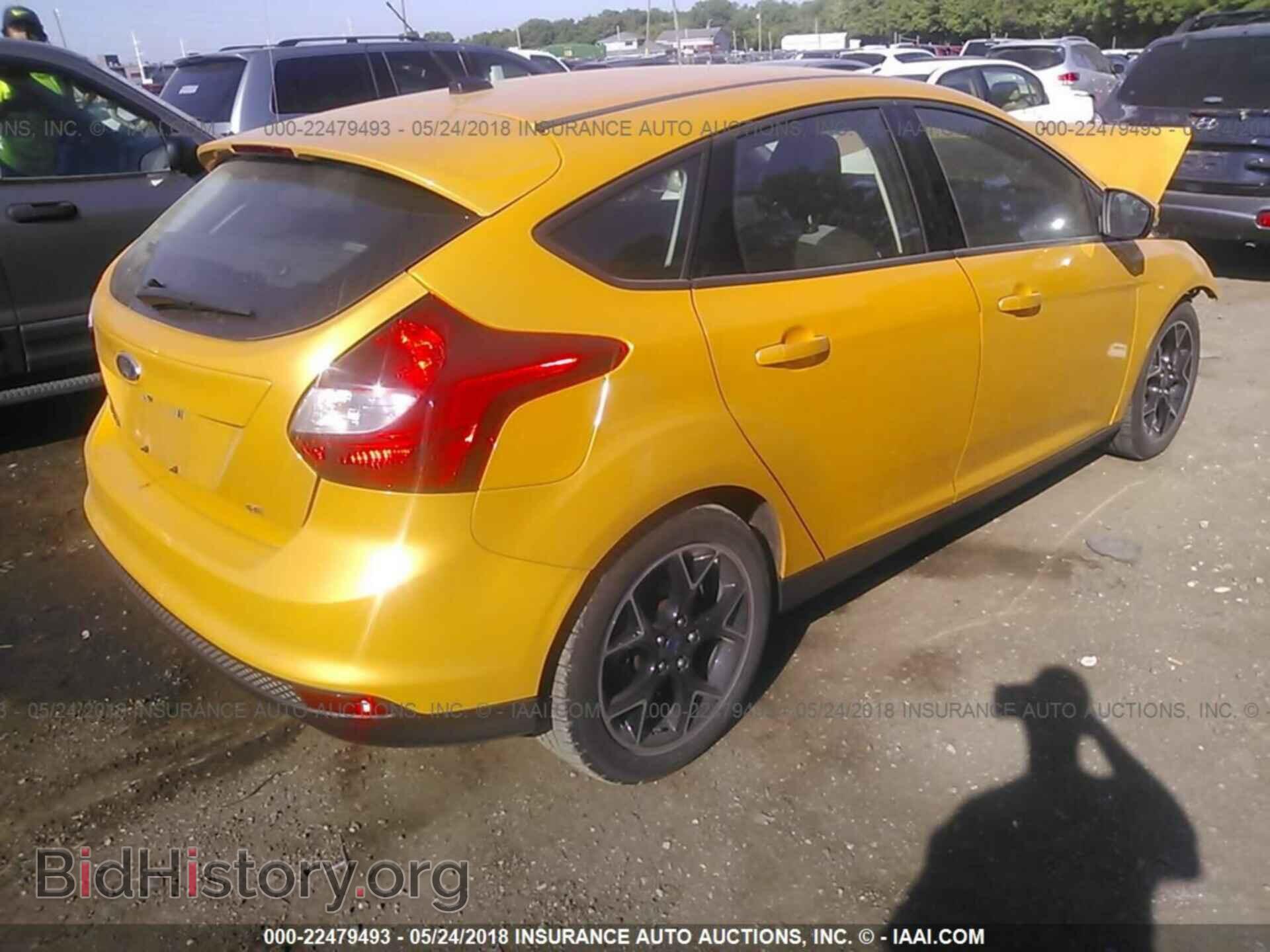 2012 Ford Focus - VIN: 1FAHP3K28CL319220 - Photo 4