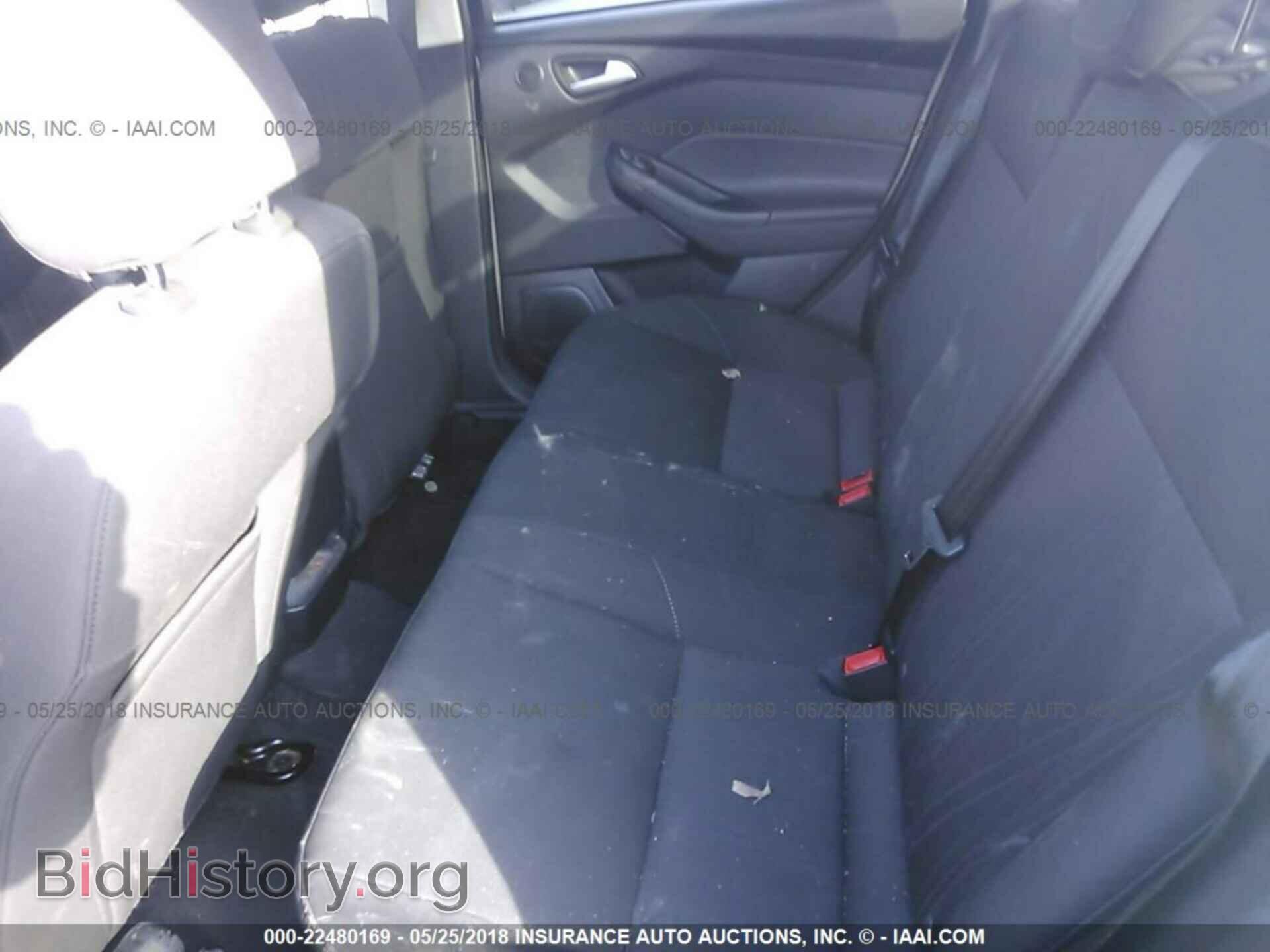 2017 Ford Focus - VIN: 1FADP3H29HL324343 - Photo 8