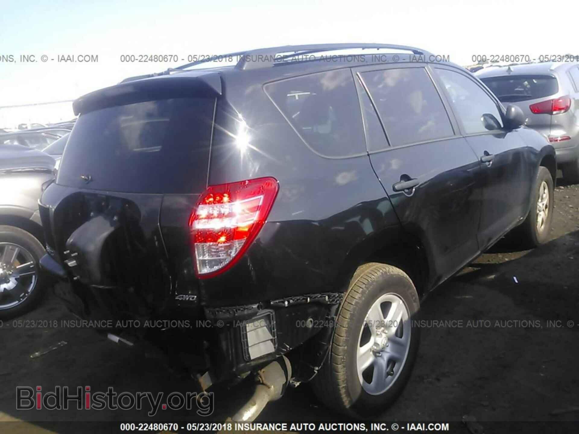 2011 Toyota Rav4 - VIN: 2T3BF4DV5BW160118 - Фото 4