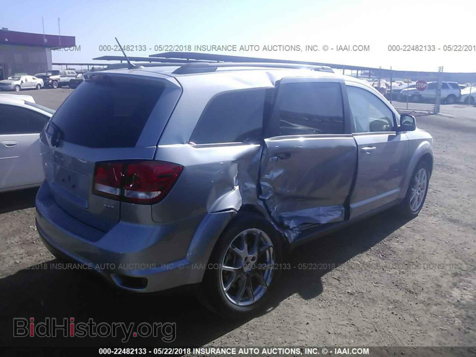 2016 Dodge Journey - VIN: 3C4PDCBB5GT240189 - Фото 4