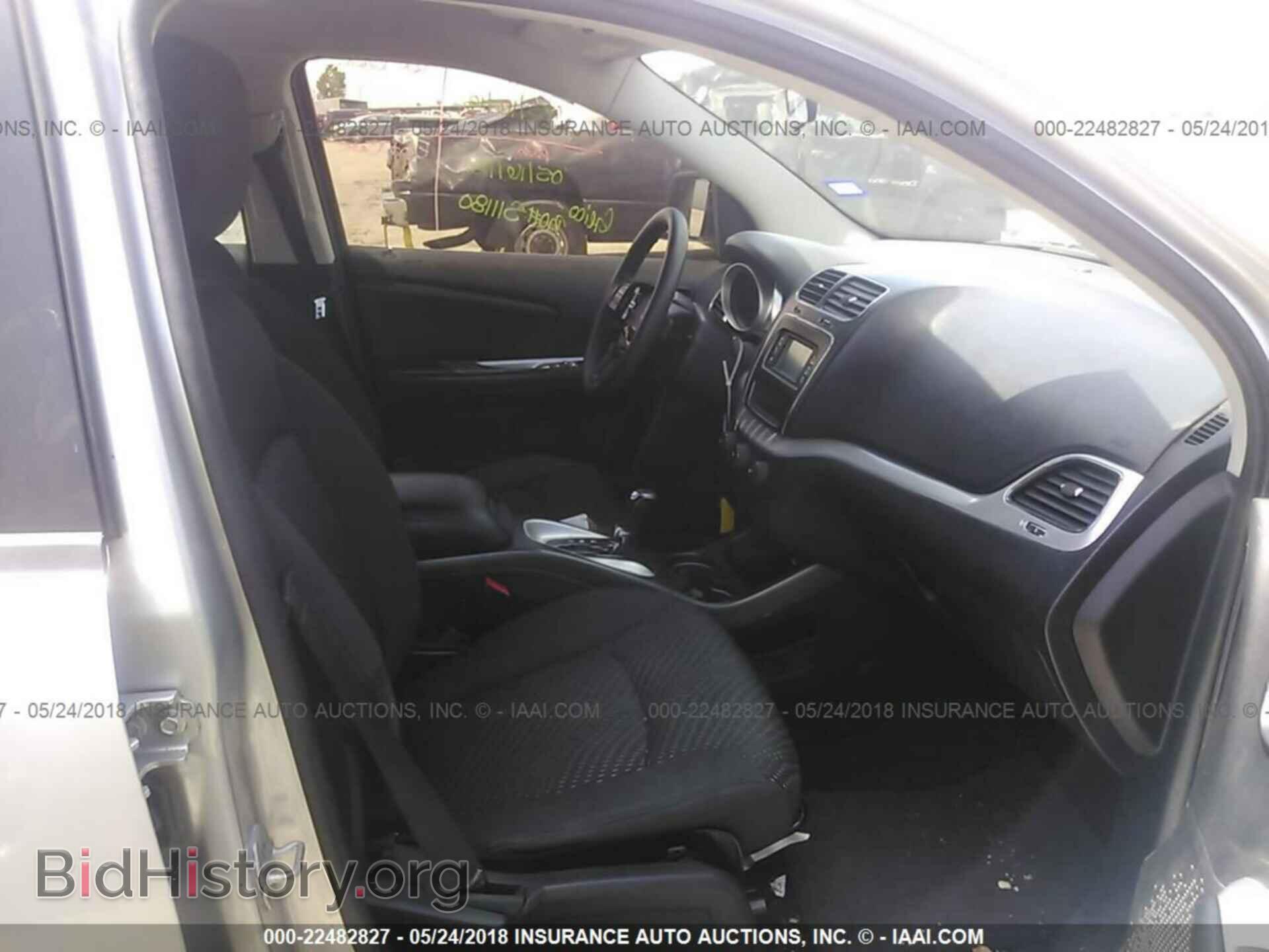 2012 Dodge Journey - VIN: 3C4PDCBG8CT220704 - Фото 5