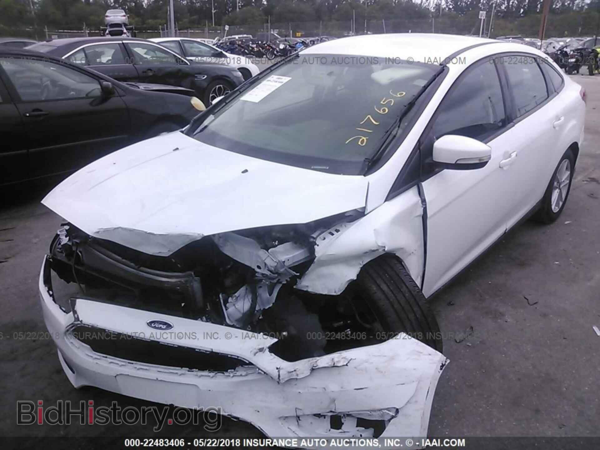 2017 Ford Focus - VIN: 1FADP3F26HL217656 - Photo 2
