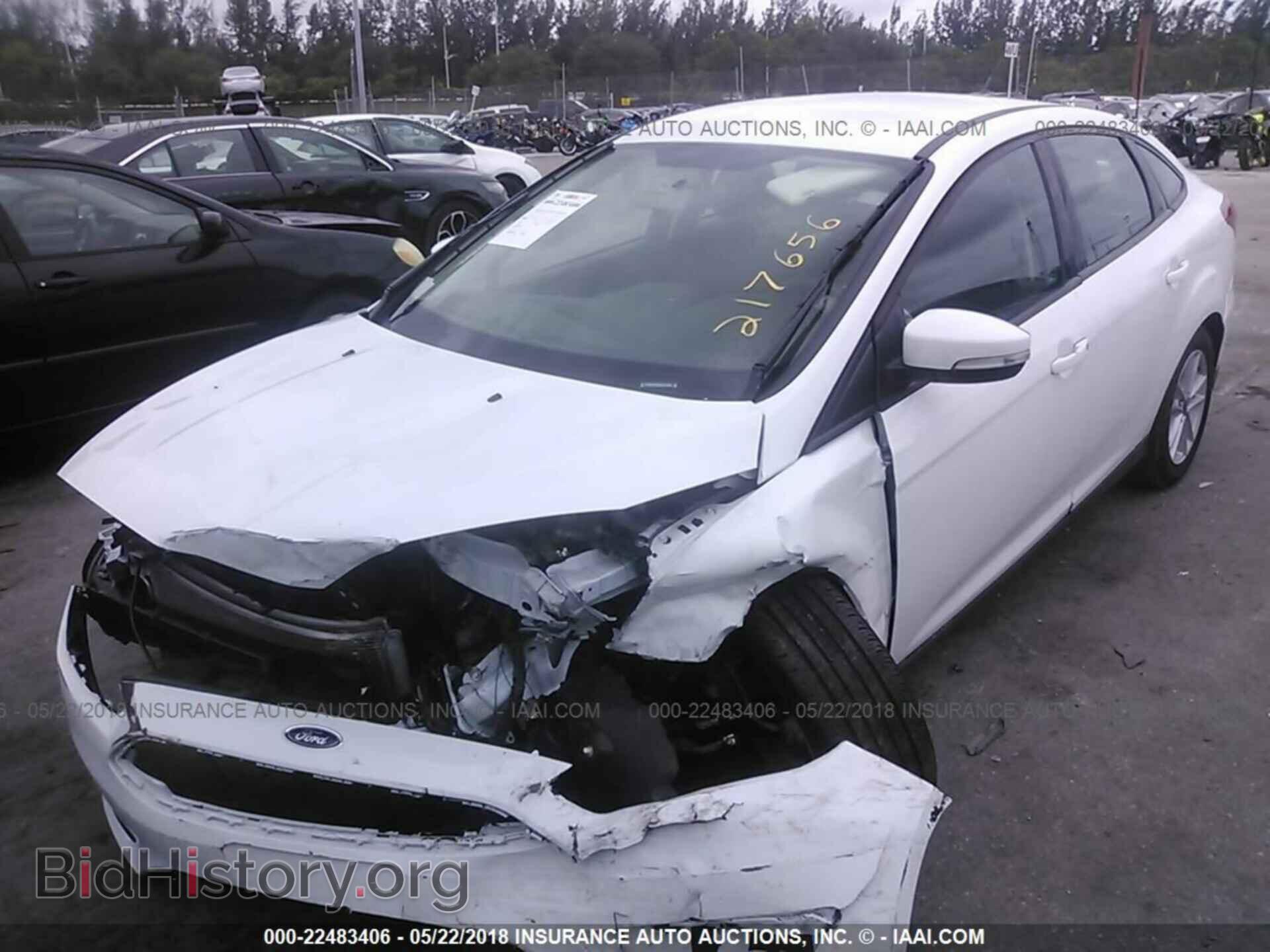 2017 Ford Focus - VIN: 1FADP3F26HL217656 - Photo 6