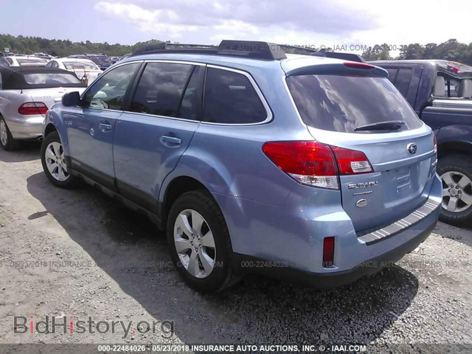 2011 Subaru Outback - VIN: 4S4BRBLC6B3386436 - Фото 3