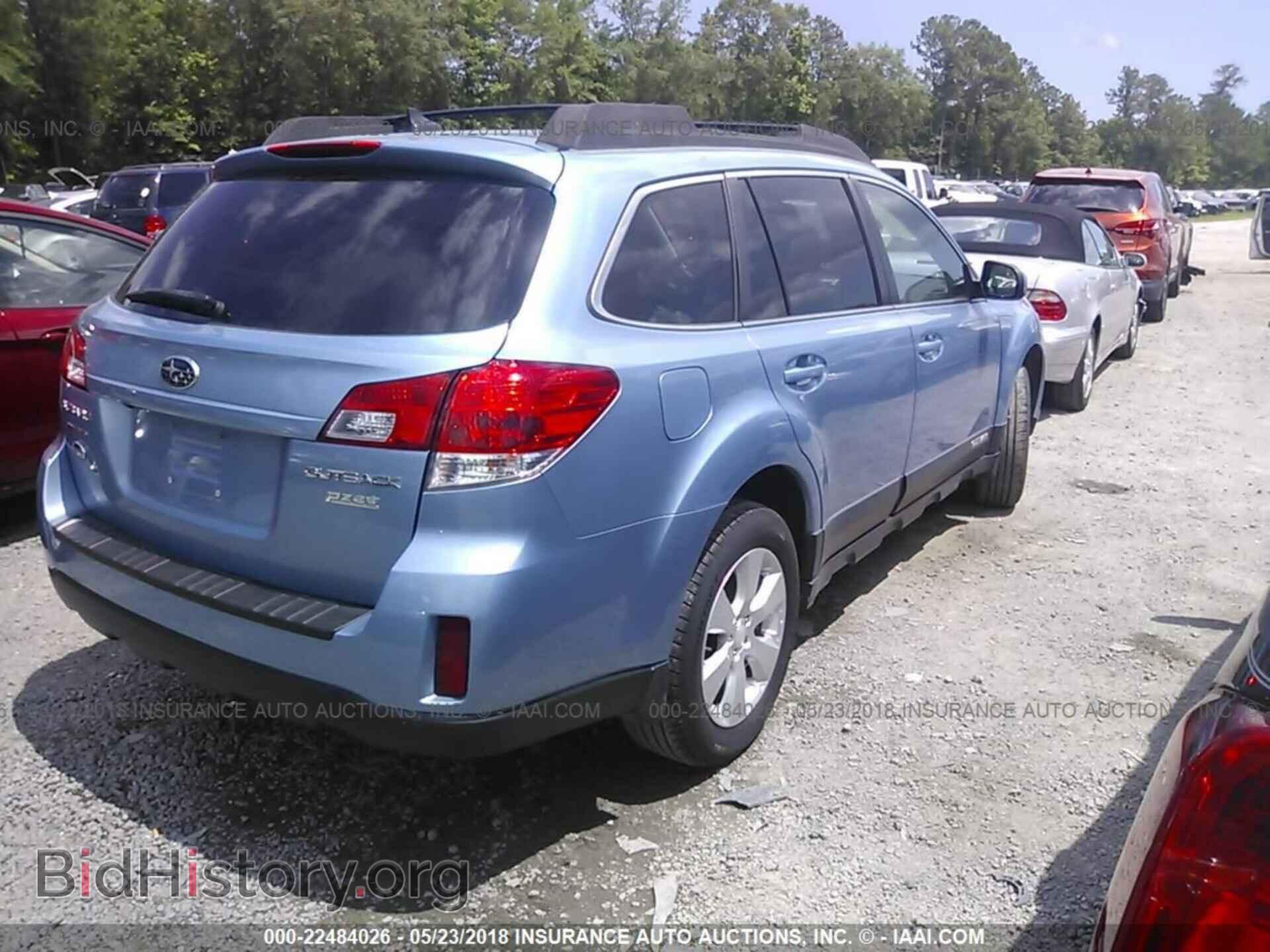 2011 Subaru Outback - VIN: 4S4BRBLC6B3386436 - Фото 4