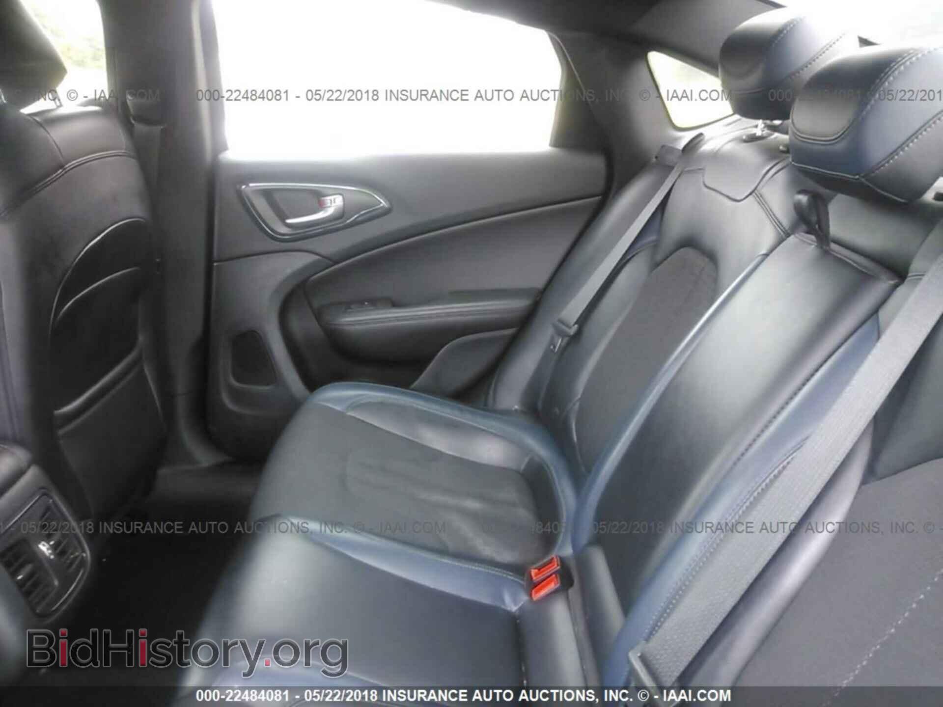 2015 Chrysler 200 - VIN: 1C3CCCBB1FN633983 - Photo 8