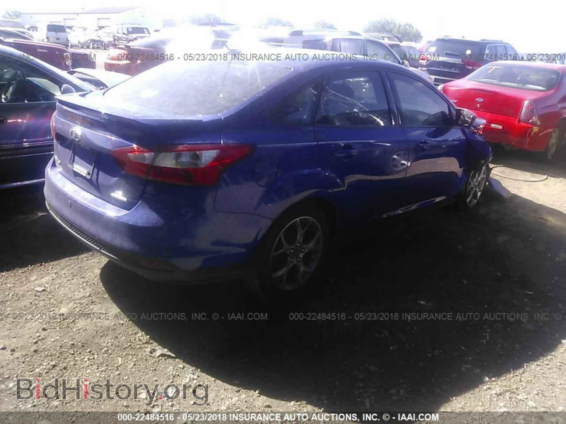 2013 Ford Focus - VIN: 1FADP3F23DL122658 - Фото 4