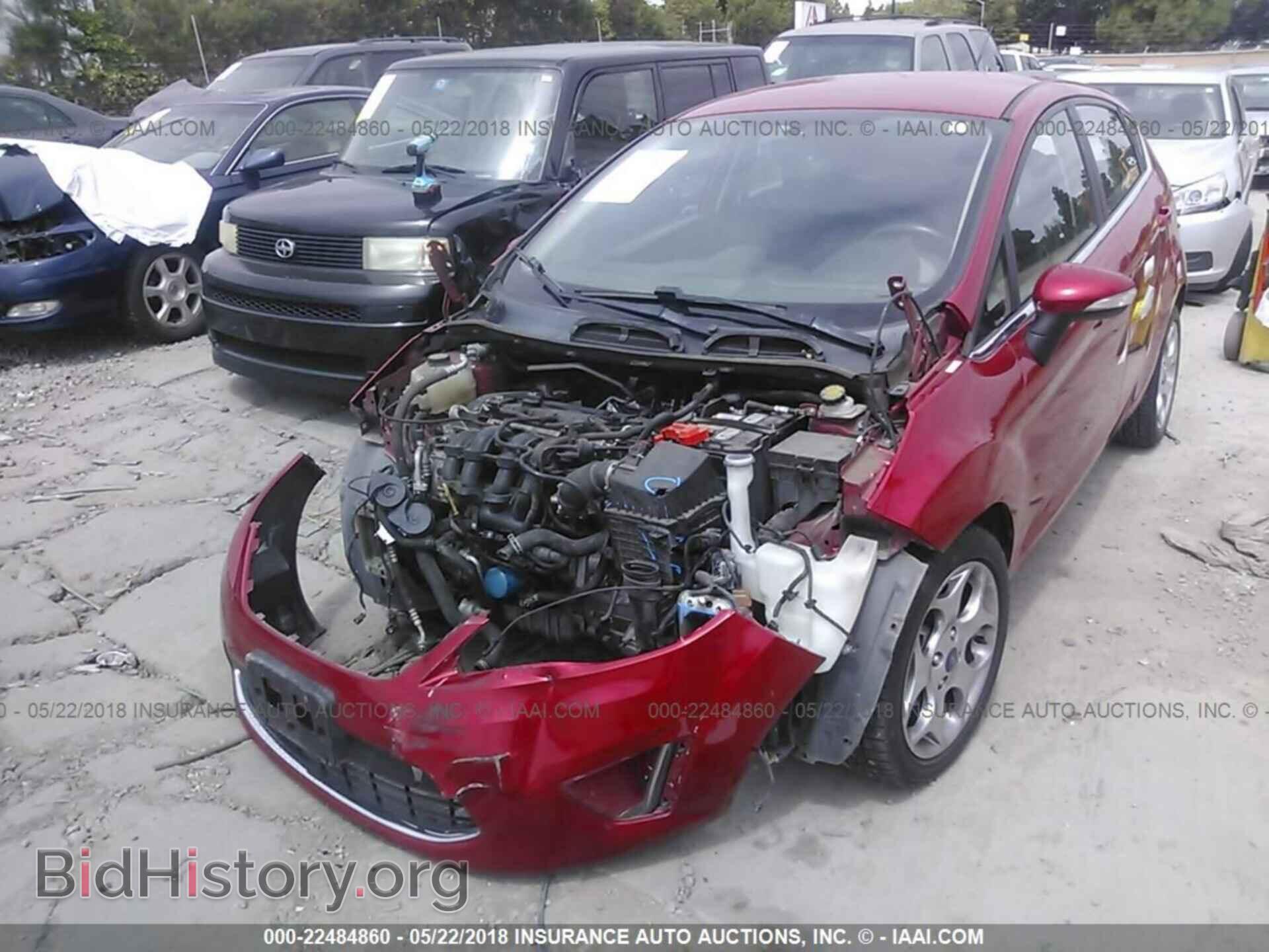 2012 Ford Fiesta - VIN: 3FADP4FJ9CM173477 - Фото 2