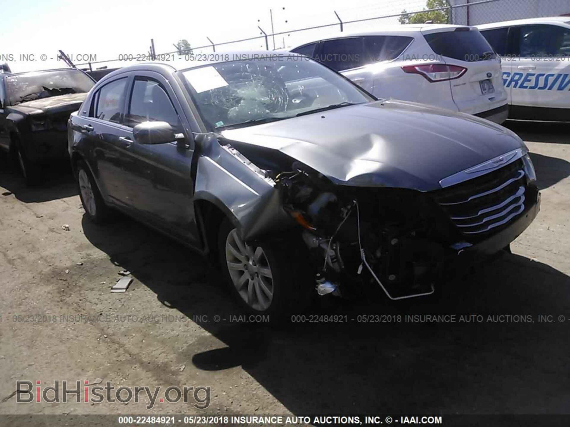 Photo 1C3CCBBB2DN701554 - Chrysler 200 2013