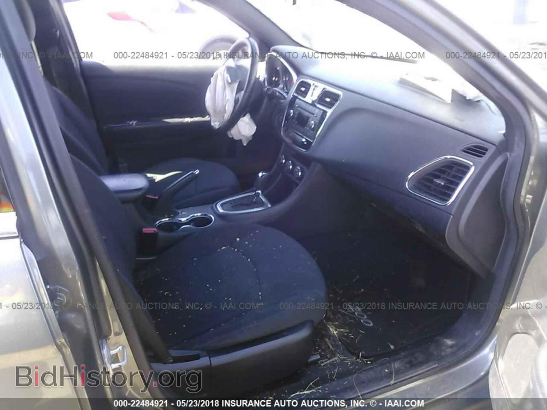 2013 Chrysler 200 - VIN: 1C3CCBBB2DN701554 - Фото 5