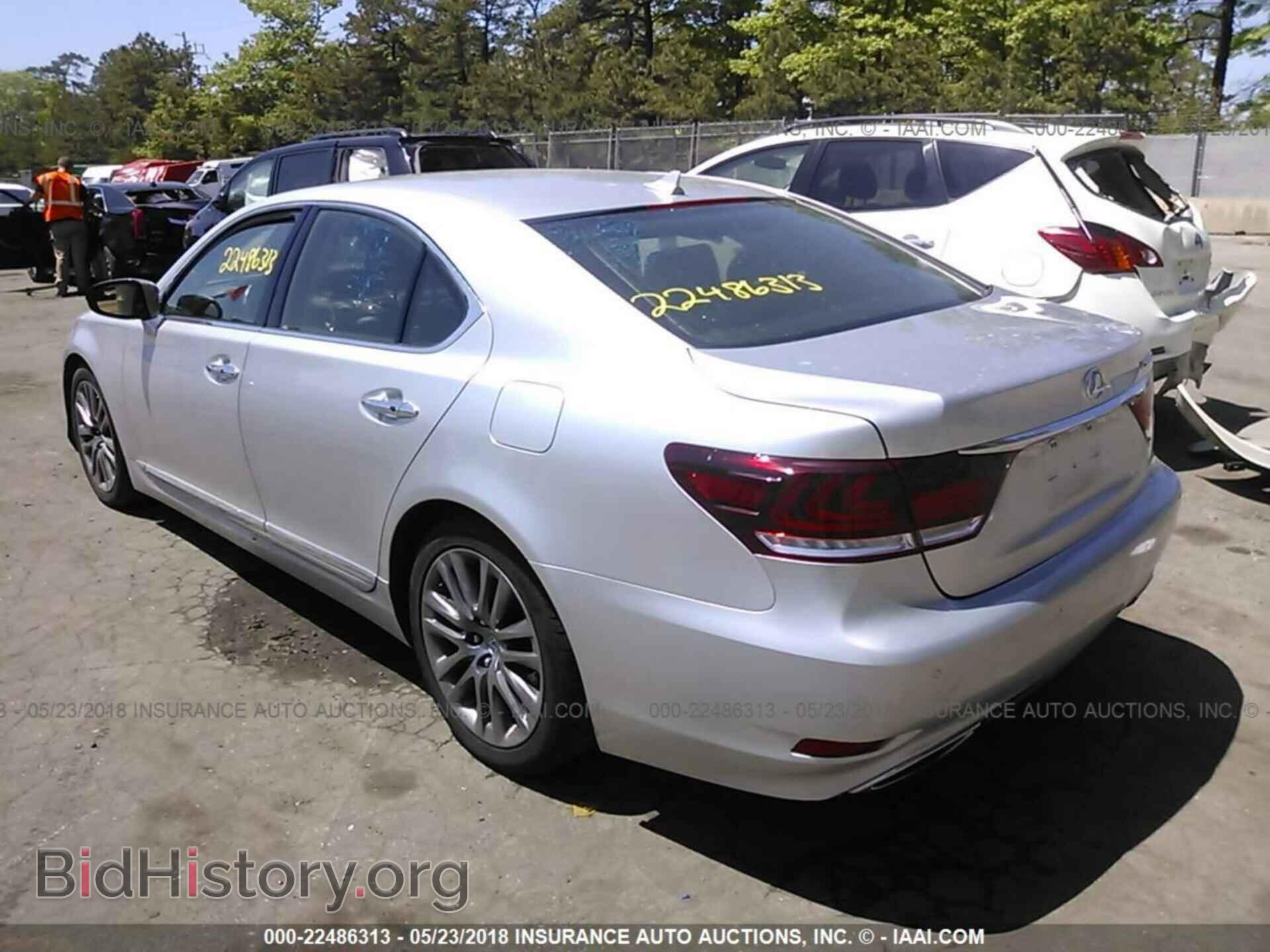 2013 Lexus Ls - VIN: JTHBL5EF1D5114011 - Photo 3