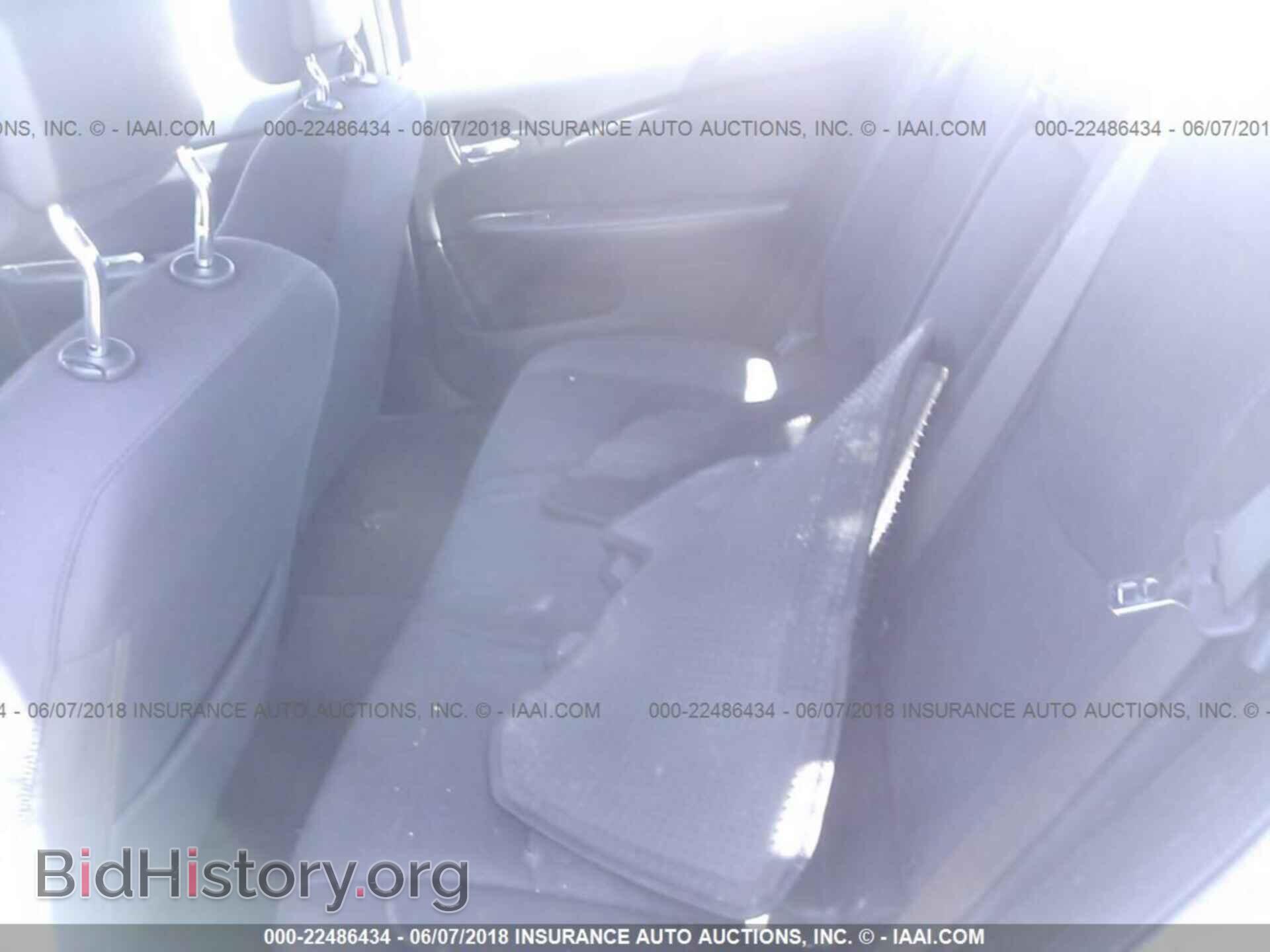 2013 Chrysler 200 - VIN: 1C3CCBAB0DN734604 - Photo 8