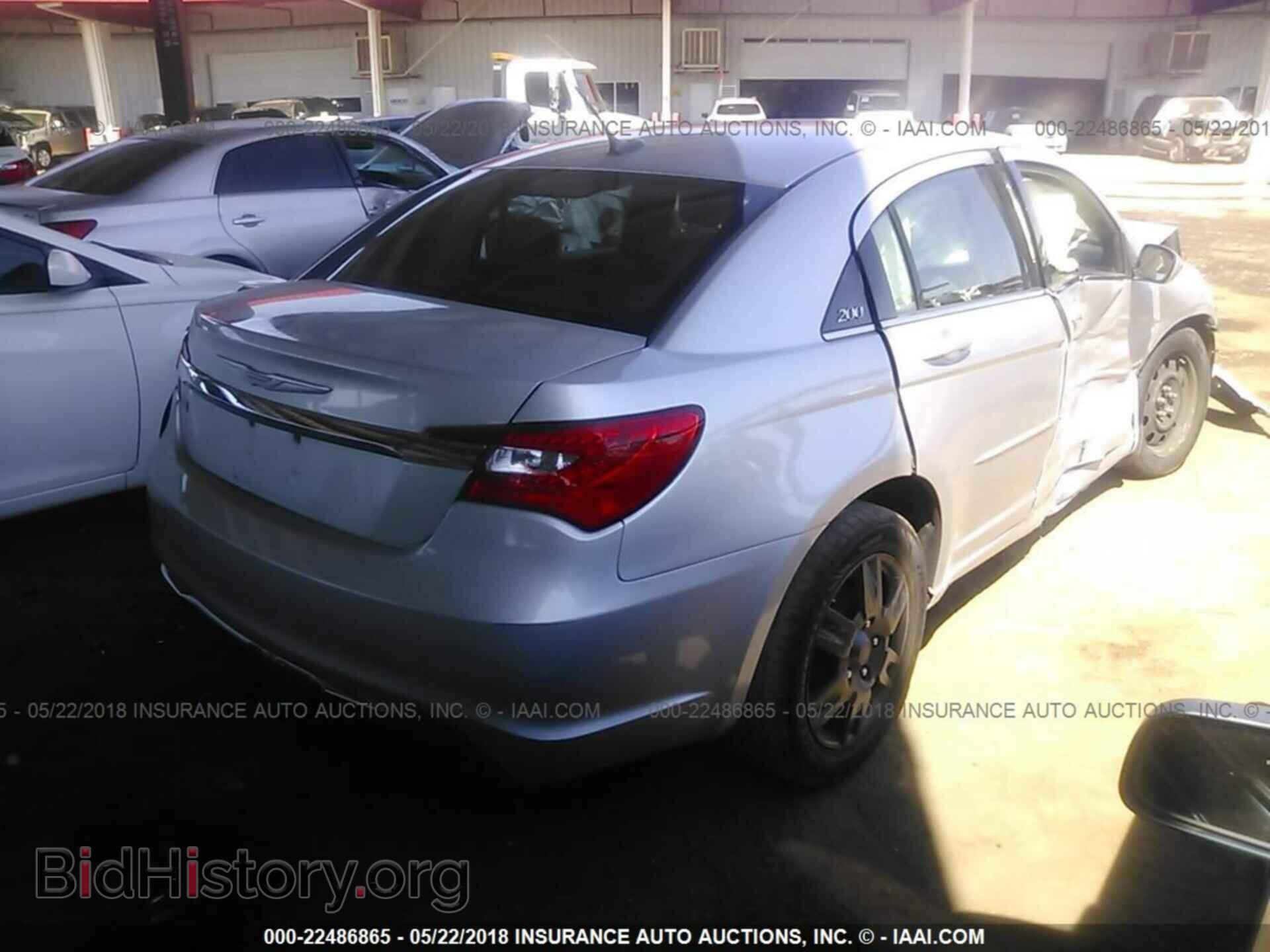 2012 CHRYSLER 200 - VIN: 1C3CCBAG6CN246316 - Фото 4