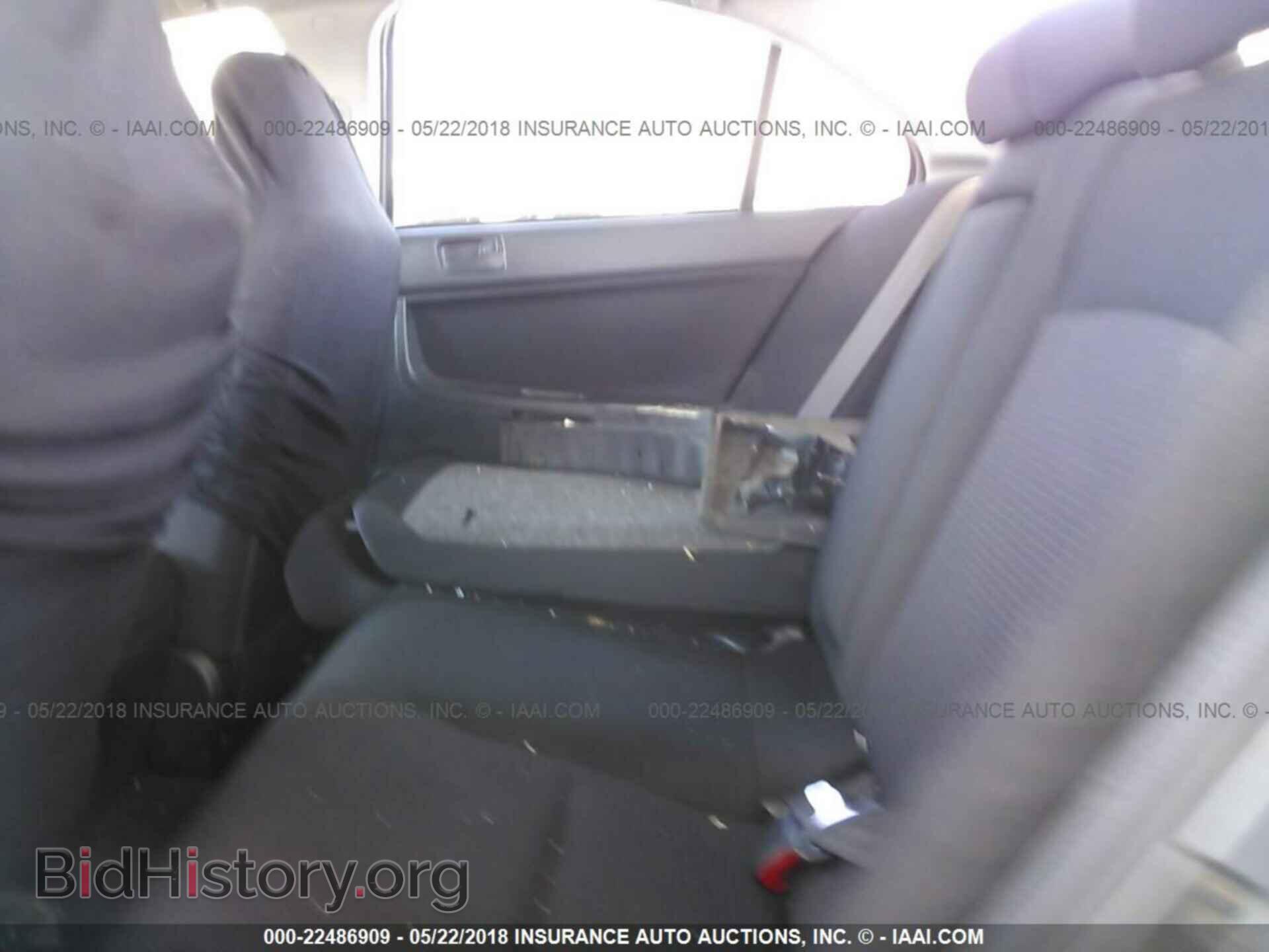 2011 Mitsubishi Lancer - VIN: JA32U2FU8BU014726 - Фото 8