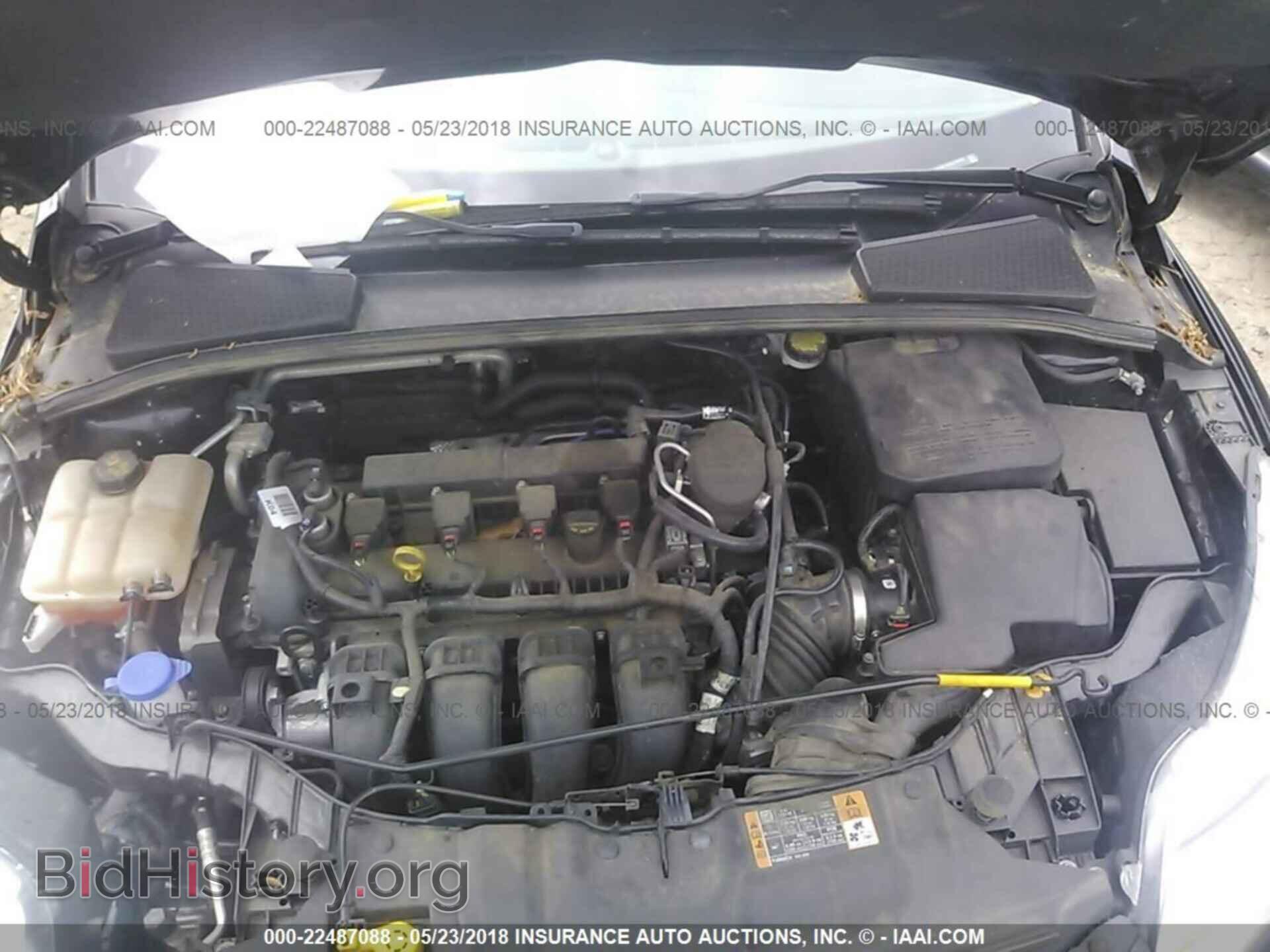 2014 Ford Focus - VIN: 1FADP3F28EL416462 - Photo 10