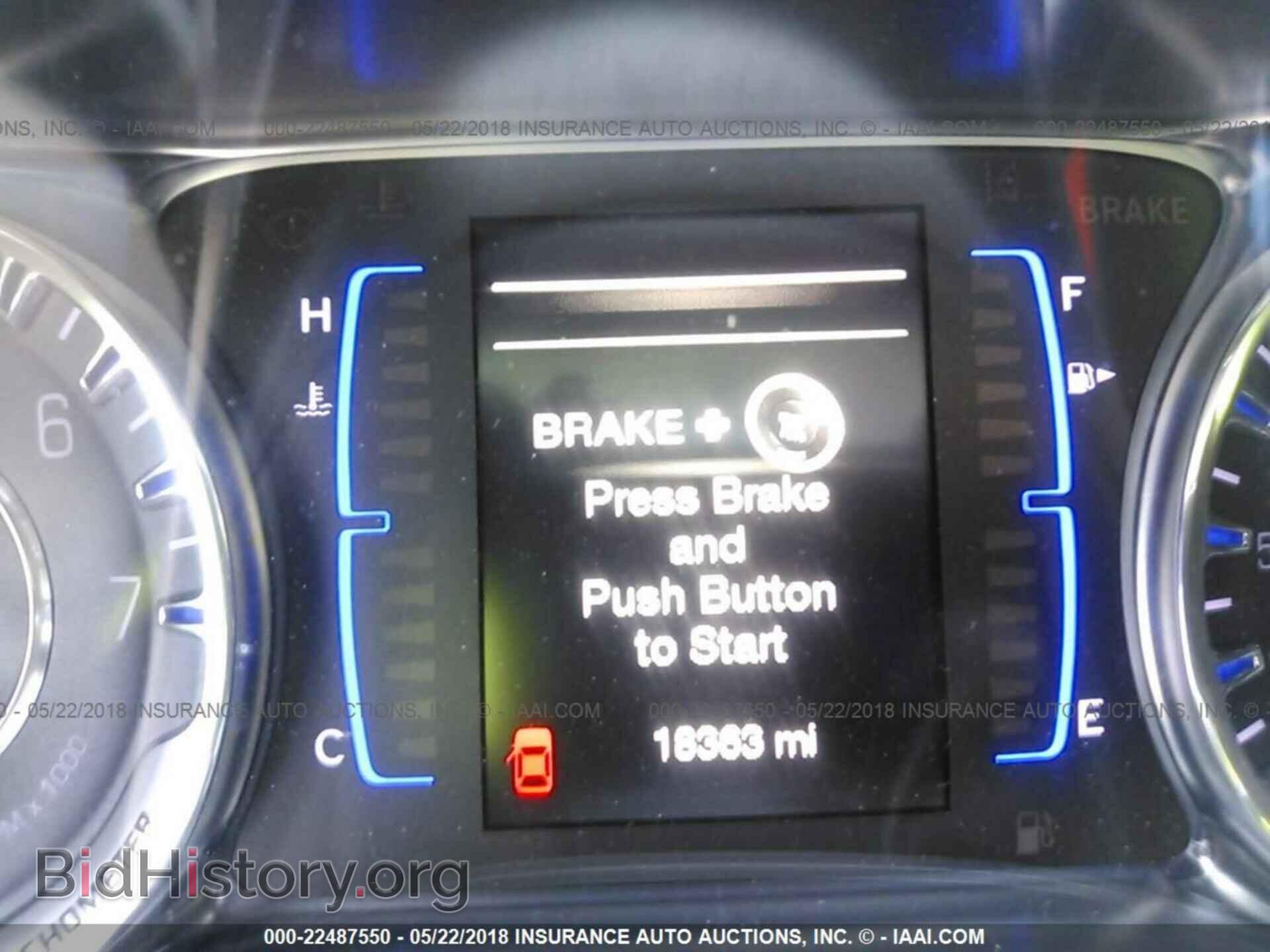 2016 Chrysler 200 - VIN: 1C3CCCAG5GN169742 - Photo 7