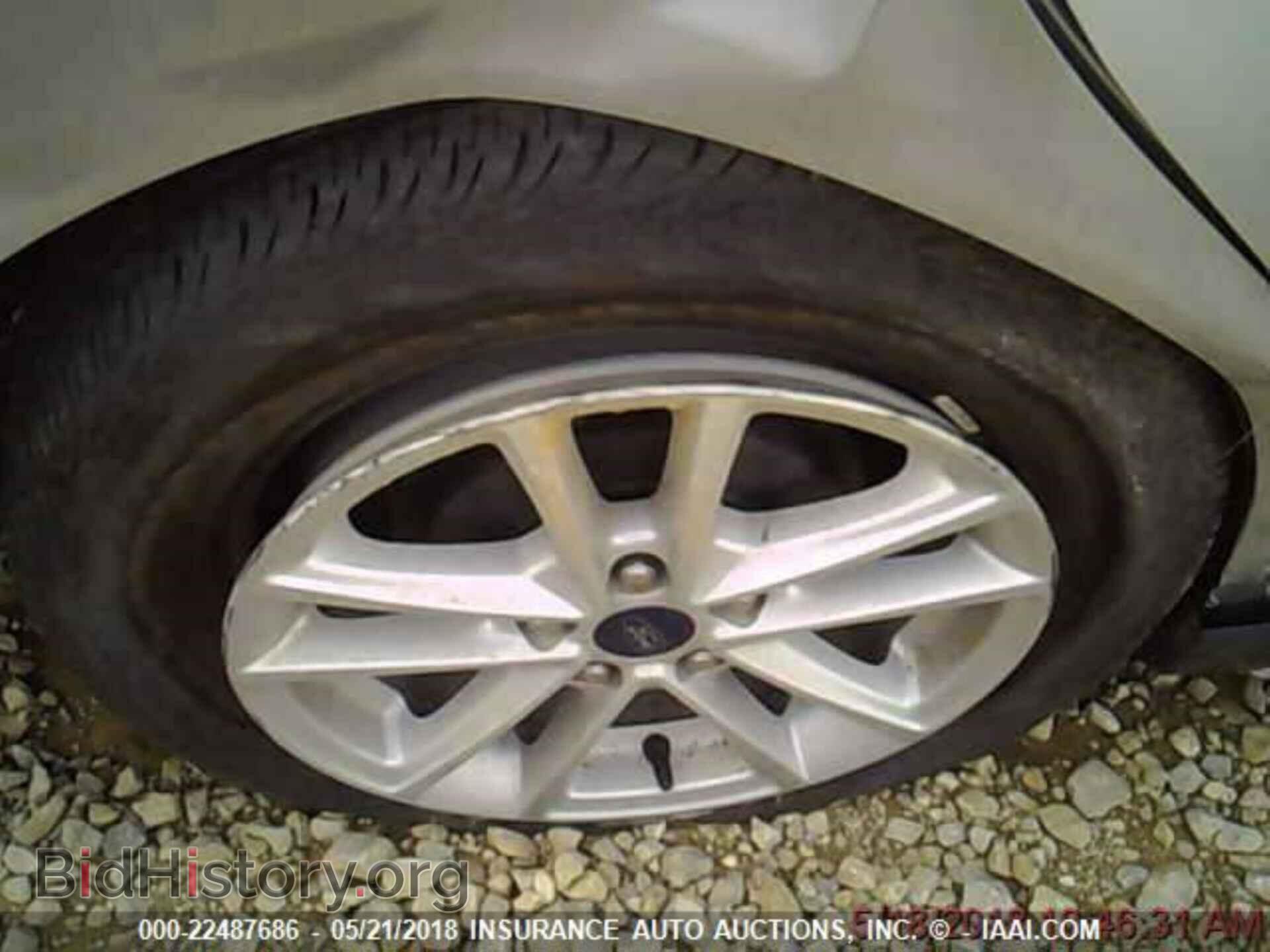 2017 Ford Focus - VIN: 1FADP3F26HL278635 - Photo 3