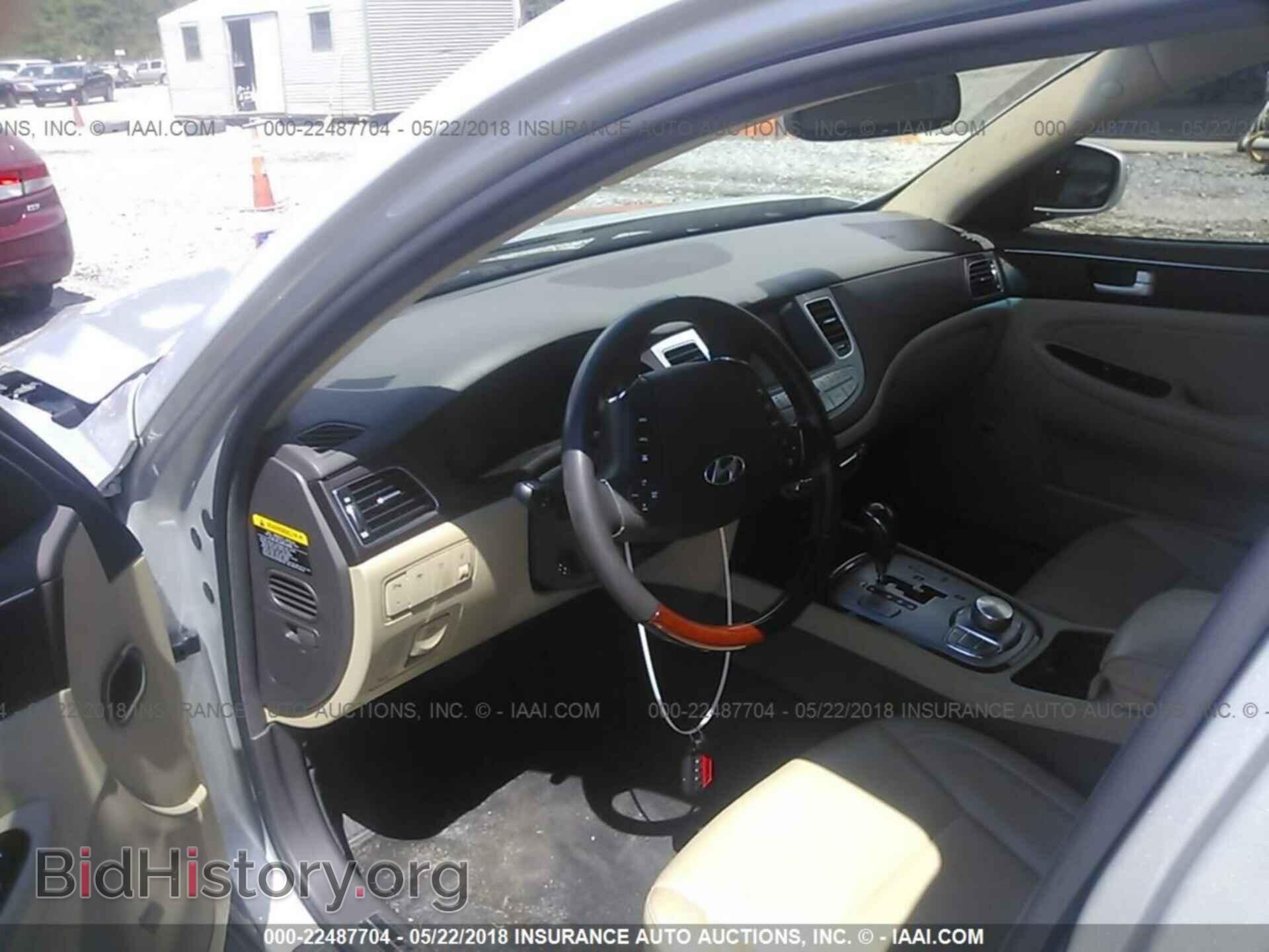 2012 Hyundai Genesis - VIN: KMHGC4DF6CU175714 - Фото 5