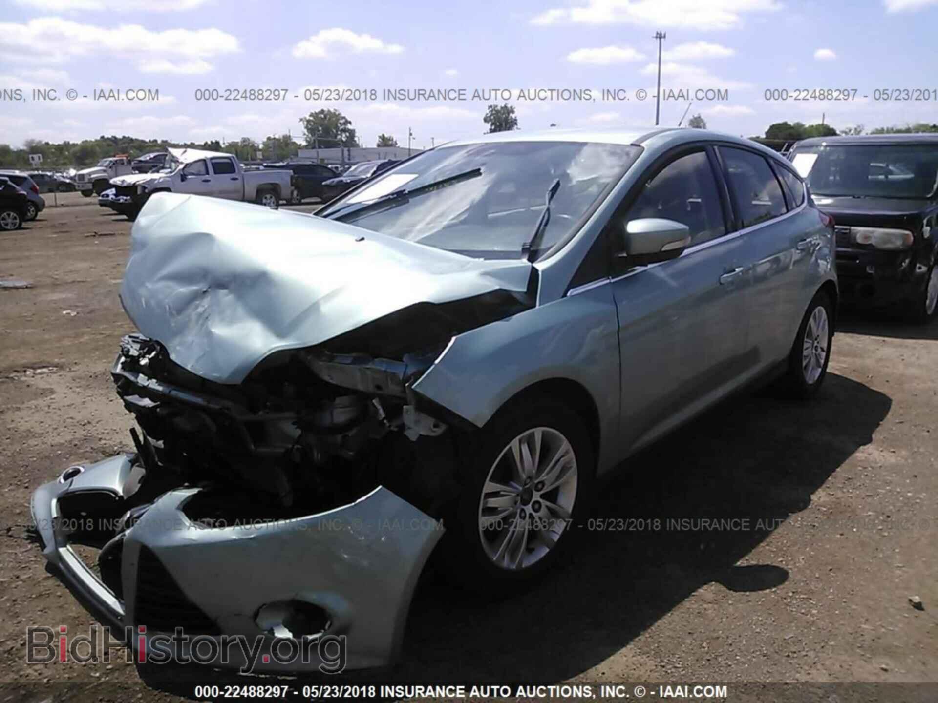 2012 Ford Focus - VIN: 1FAHP3M23CL363381 - Photo 2