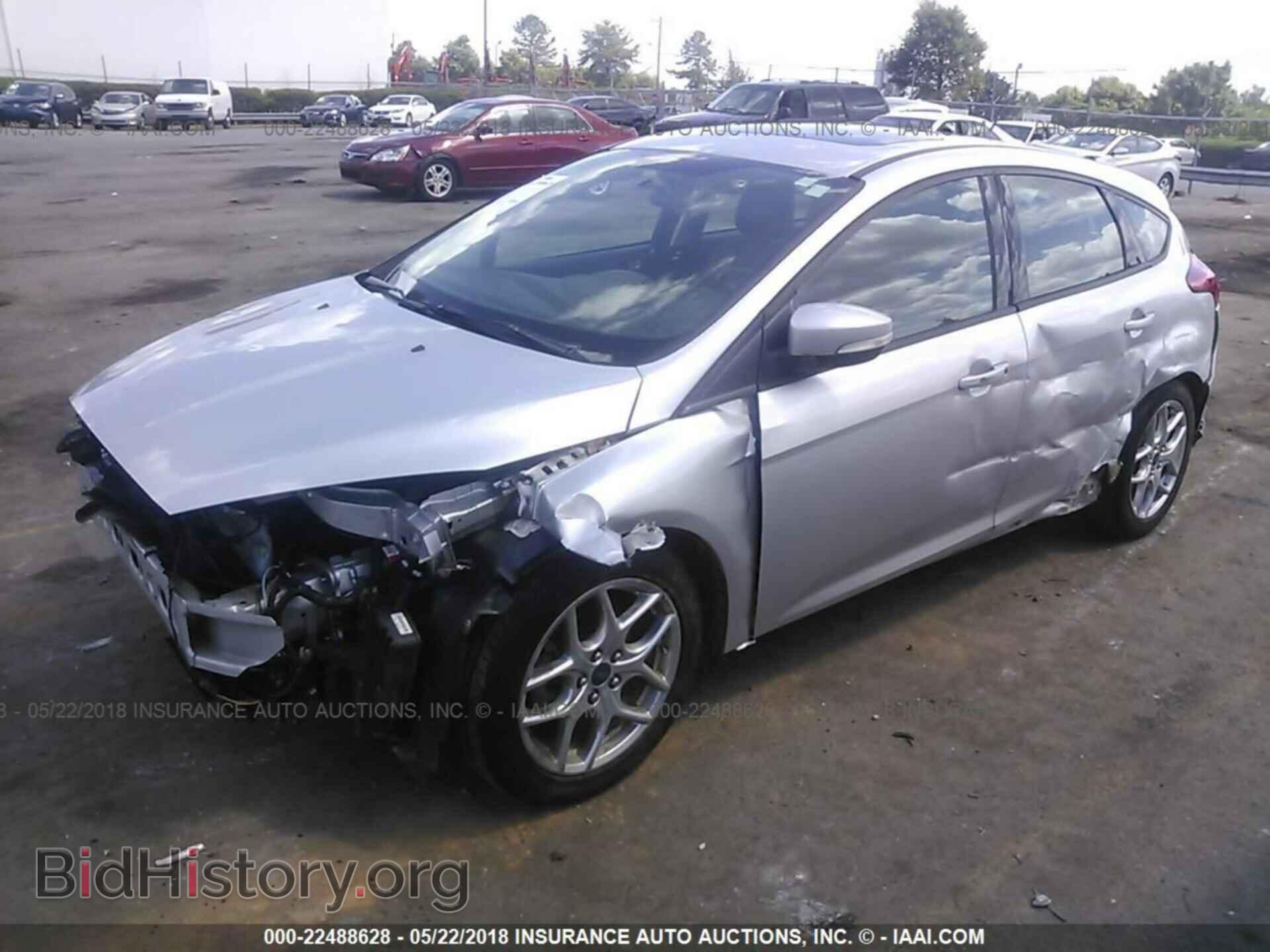 2015 Ford Focus - VIN: 1FADP3K23FL302909 - Photo 2