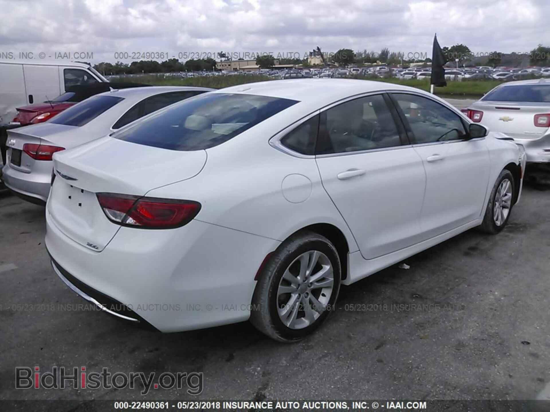 2015 Chrysler 200 - VIN: 1C3CCCAB4FN692625 - Фото 4